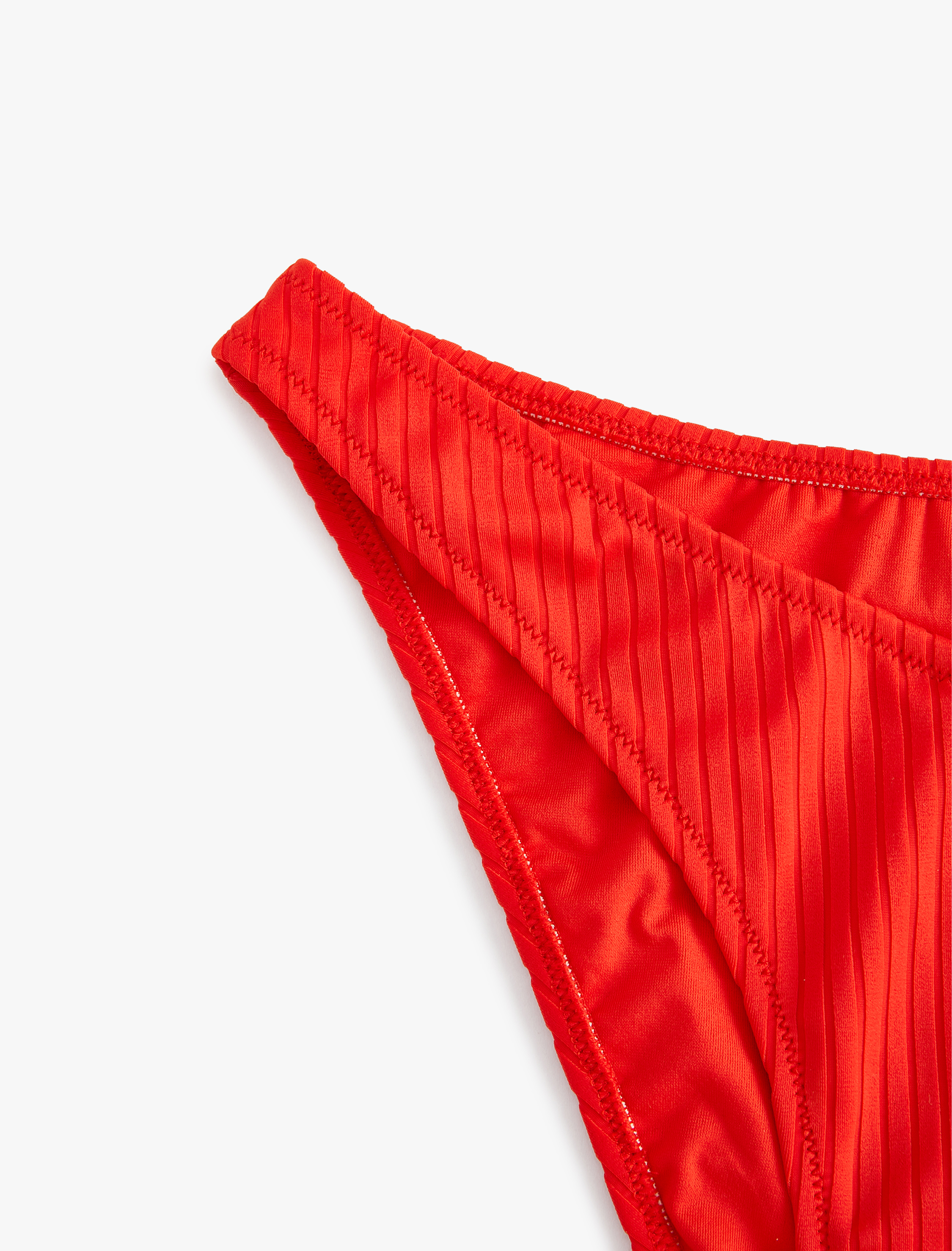 Dokulu Brazilian Bikini Altı Asimetrik Bel