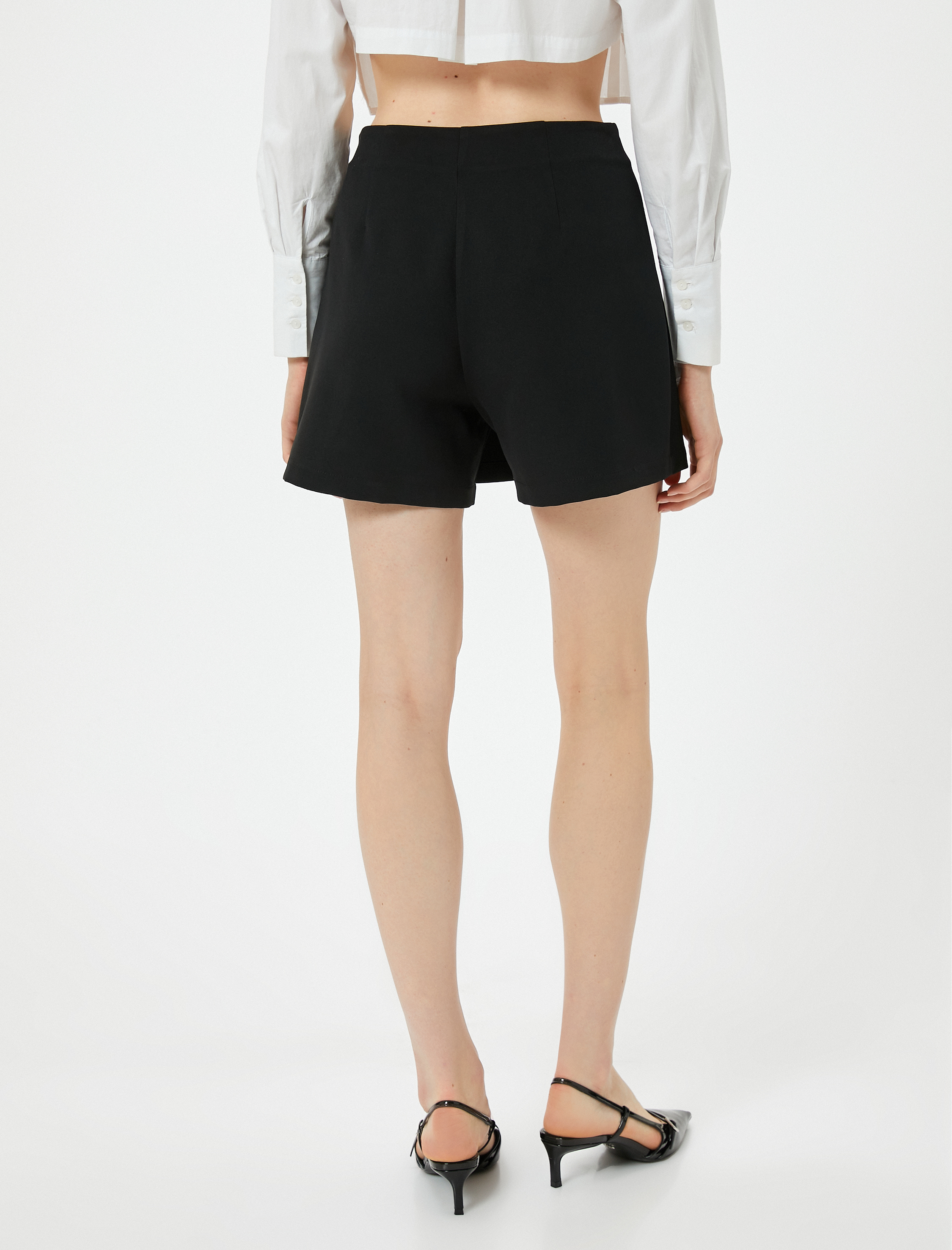   Mini Şot Etek Bağlama Detaylı Normal Bel