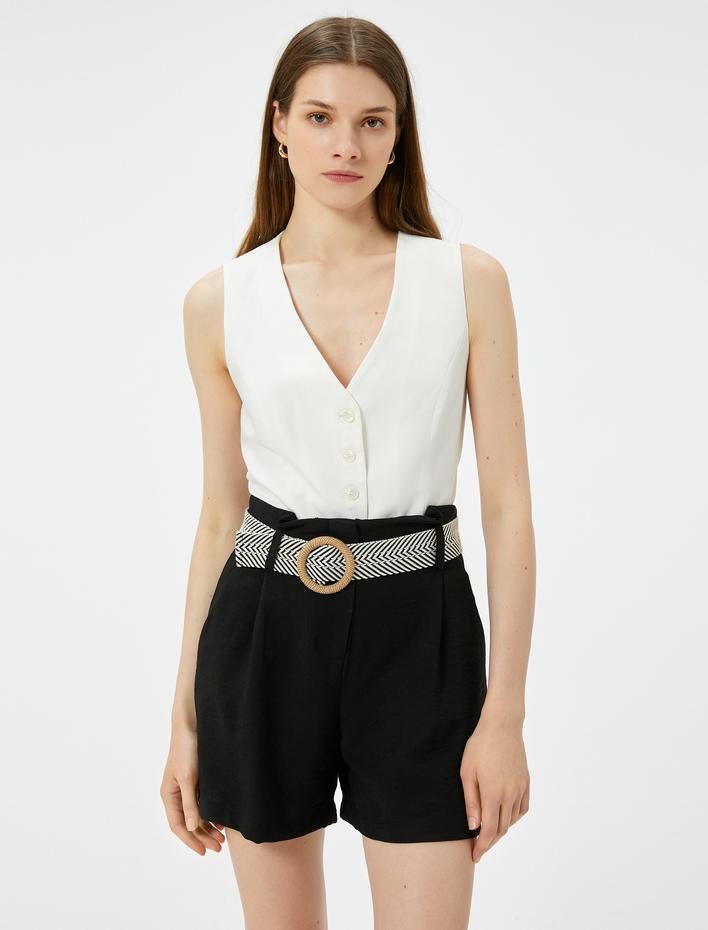  Mini Şort Kemer Detaylı Cepli Viskon Normal Bel