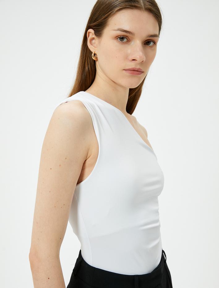  Tek Omuz Üst Drapeli Slim Fit