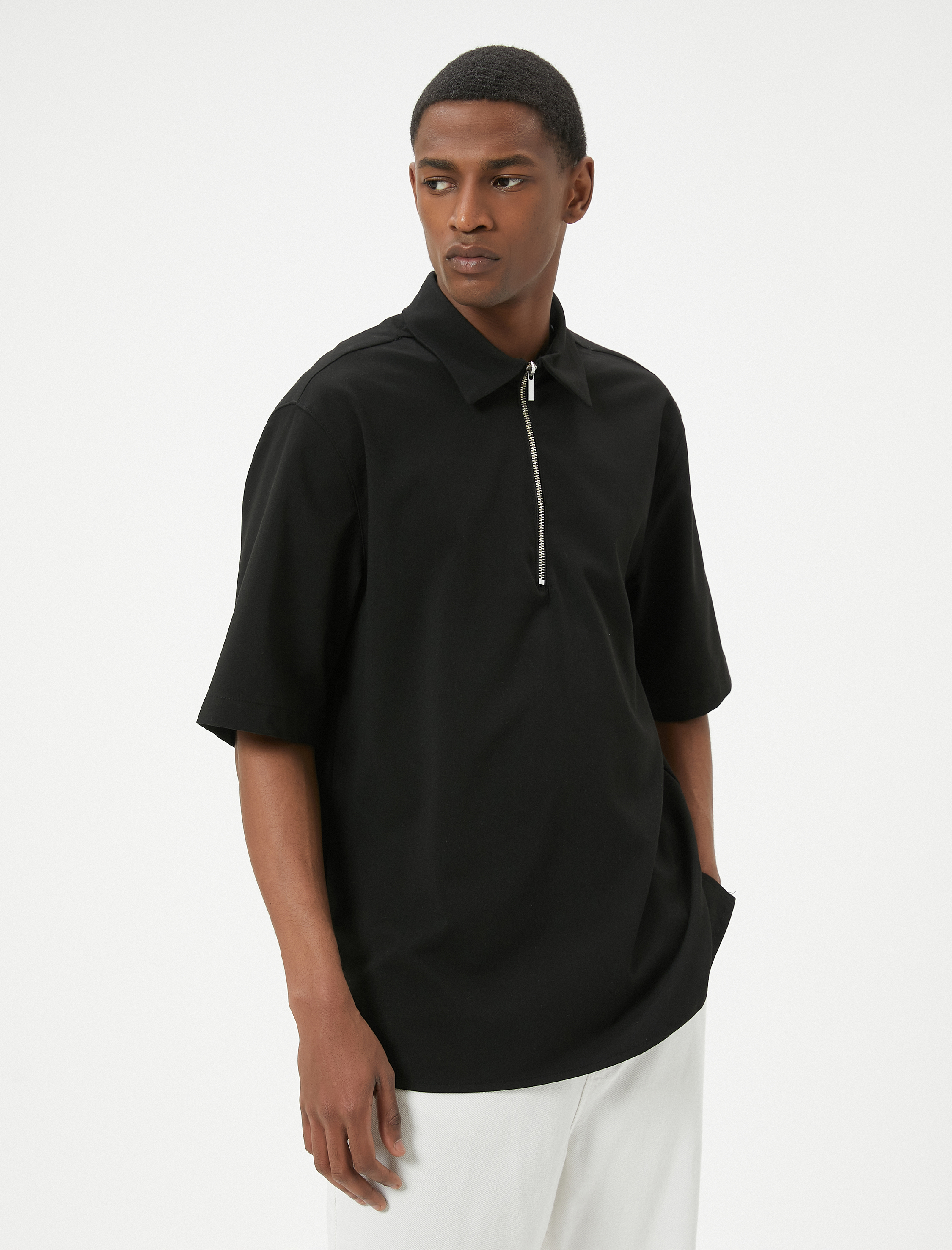   Yarım Fermuarlı Gömlek Kısa Kollu Viskon Karışımlı Regular Fit