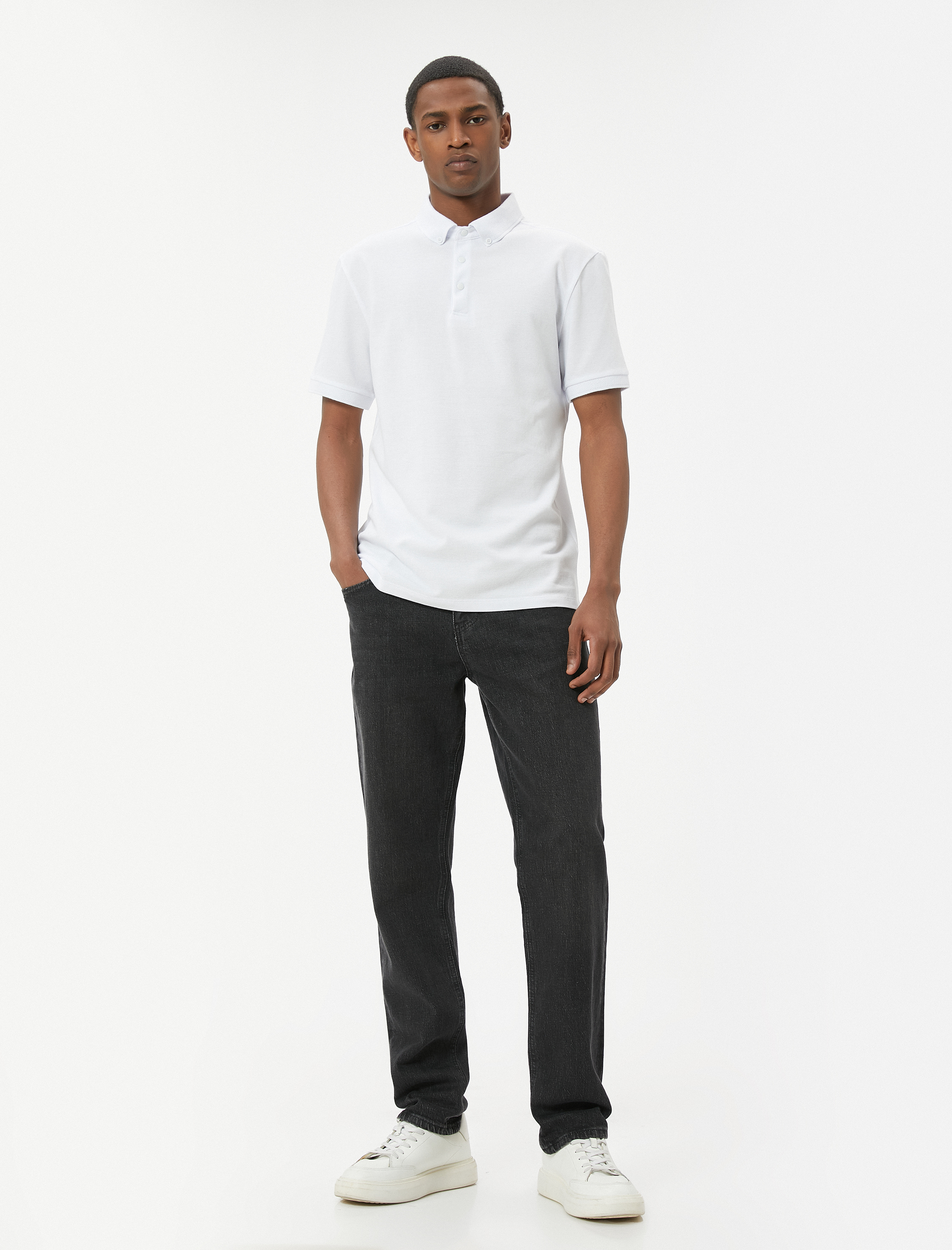   Polo Yaka Tişört Slim Fit Çıt Çıt Düğme Detaylı Kısa Kollu Pamuklu