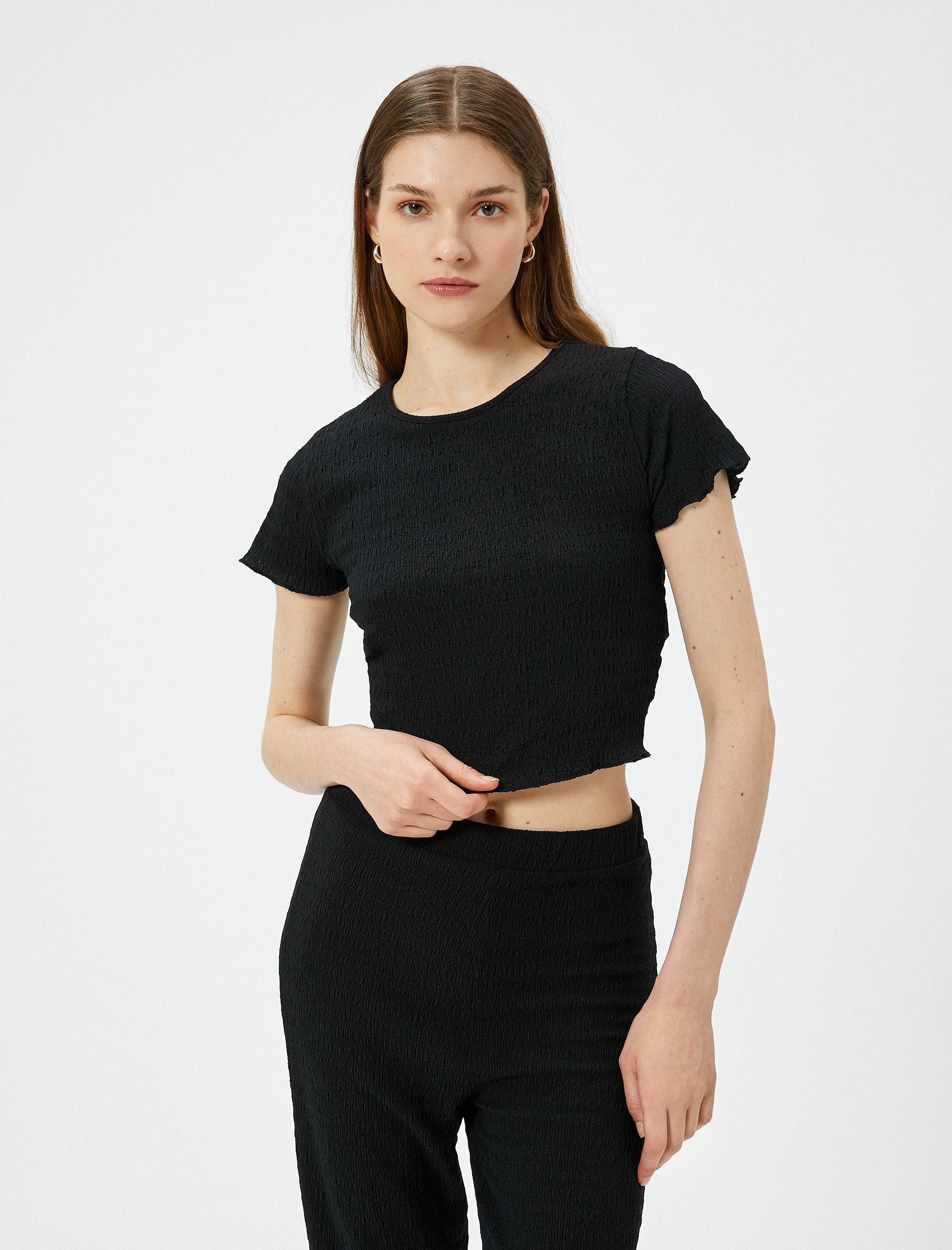   Crop Tişört Dokulu Kısa Kollu Bisiklet Yaka