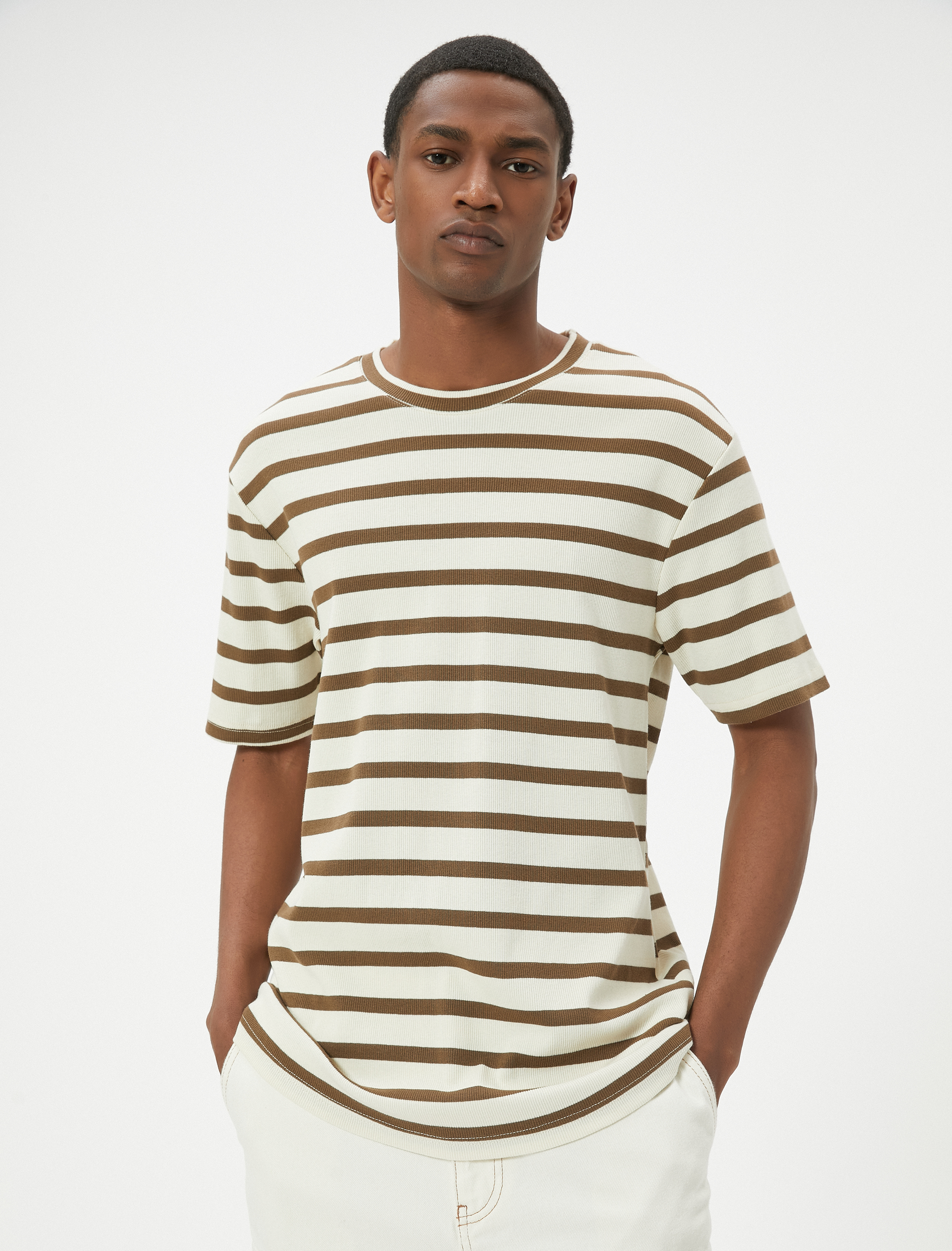   Basic Tişört Slim Fit Çizgili Bisiklet Yaka Kısa Kollu