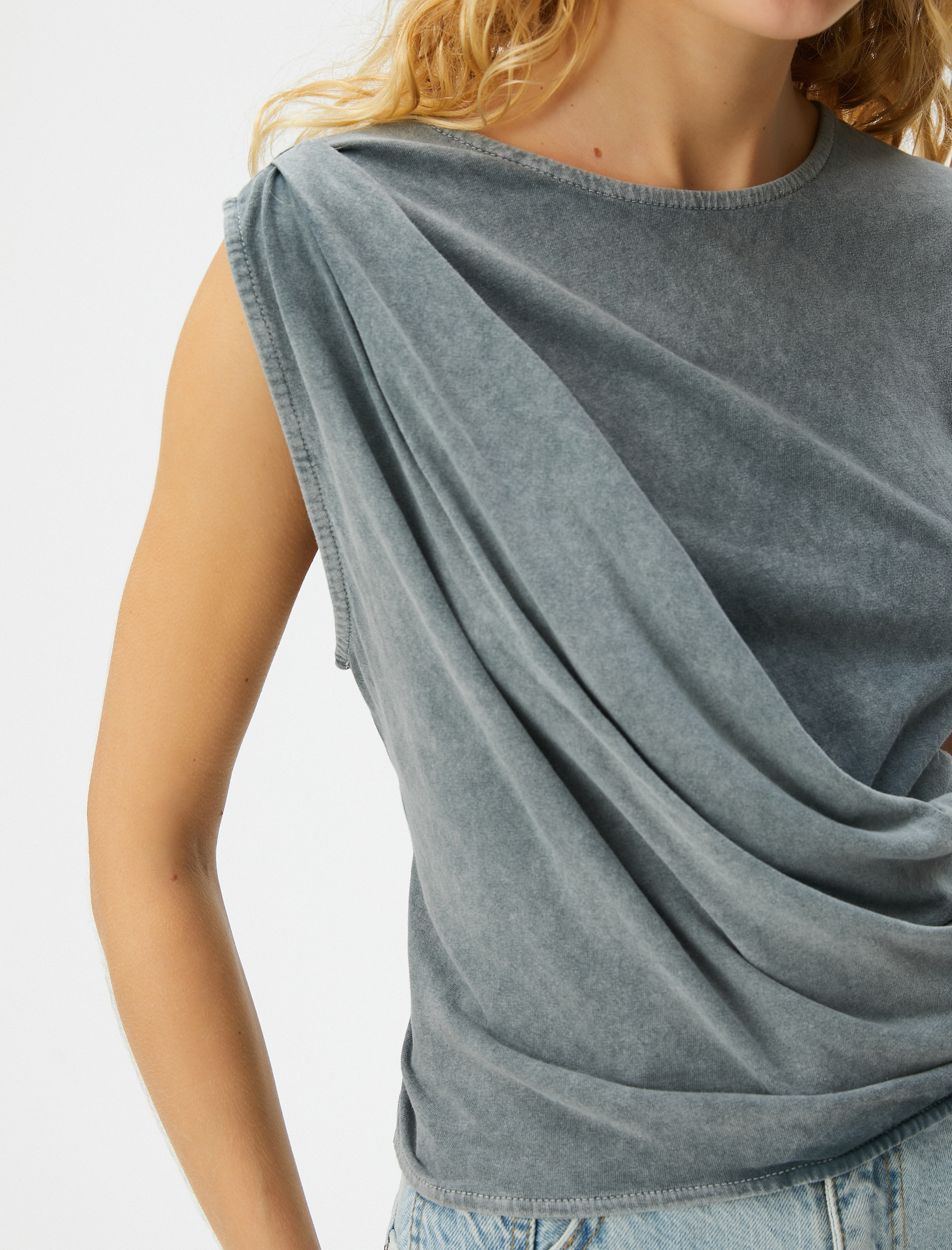   Kolsuz Tişört Drape Detaylı Yuvarlak Yaka Pamuklu