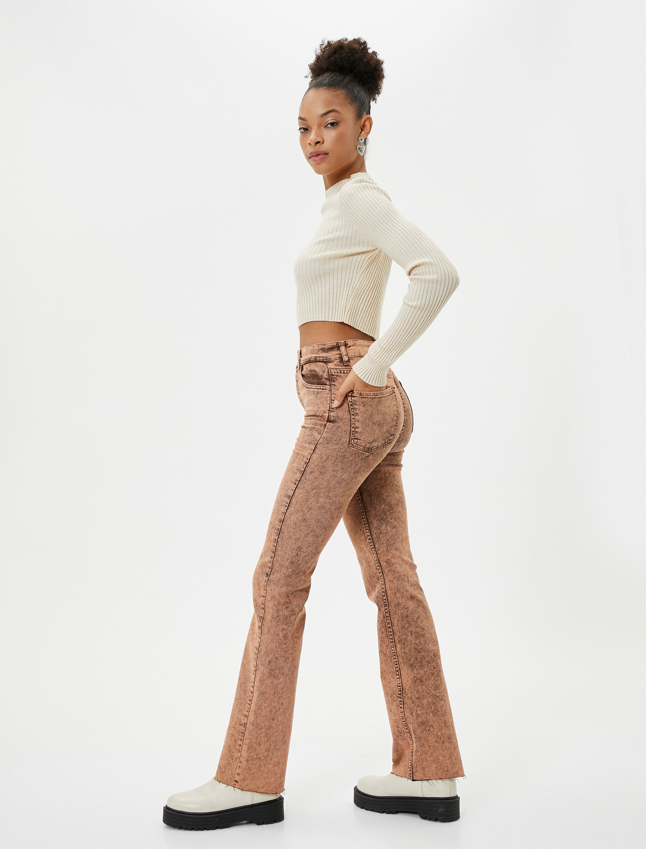   Eskitilmiş Hafif İspanyol Paça Kot Pantolon Dar Kesim Standart Bel Pamuklu Cepli - Flare Slim Jeans