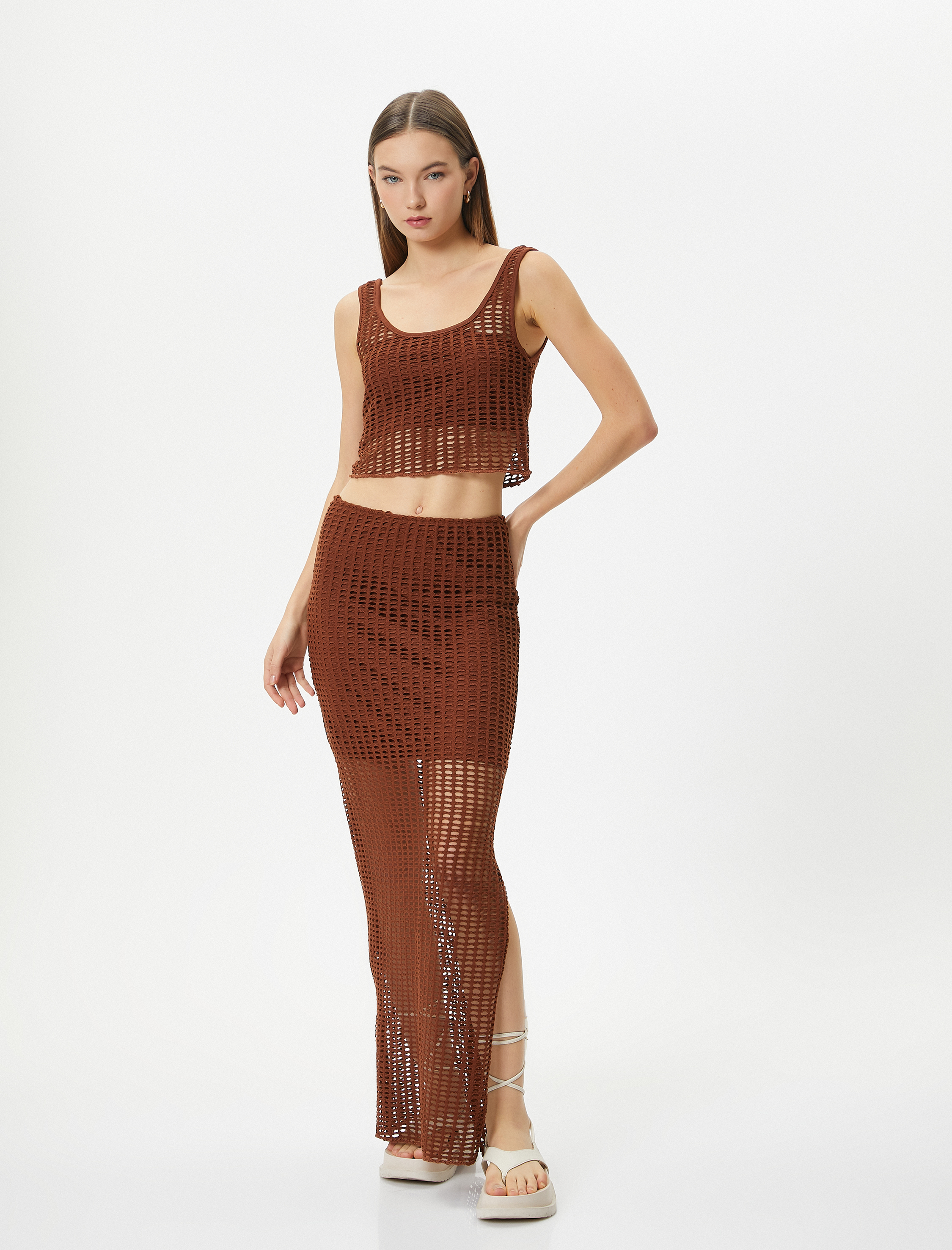   Uzun Kroşe Etek Ajurlu Yüksek Bel Yanları Yırtmaçlı Astarlı Slim Fit