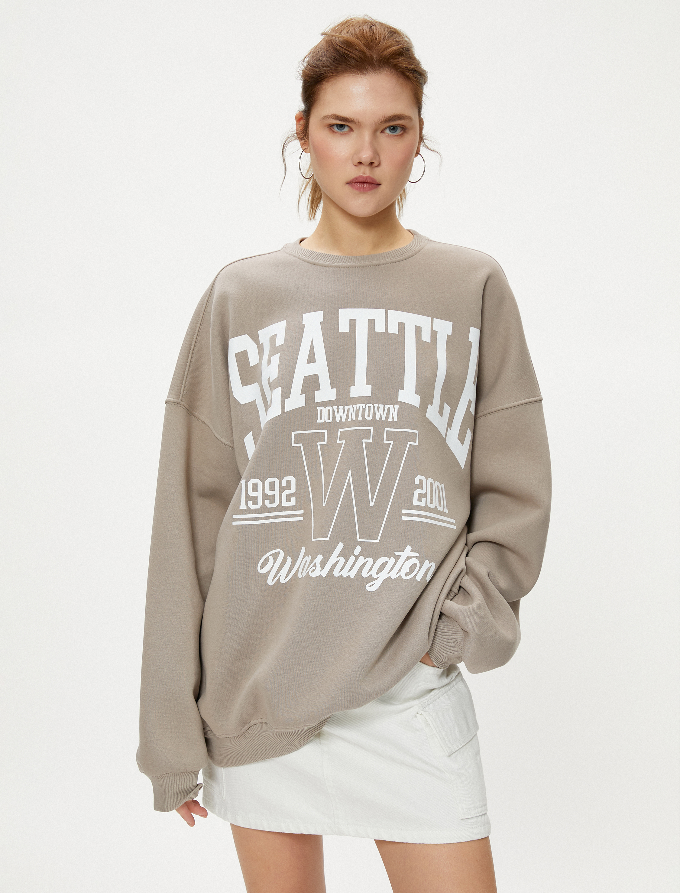   Şardonlu Kolej Oversize Sweatshirt Uzun Kollu Bisiklet Yaka