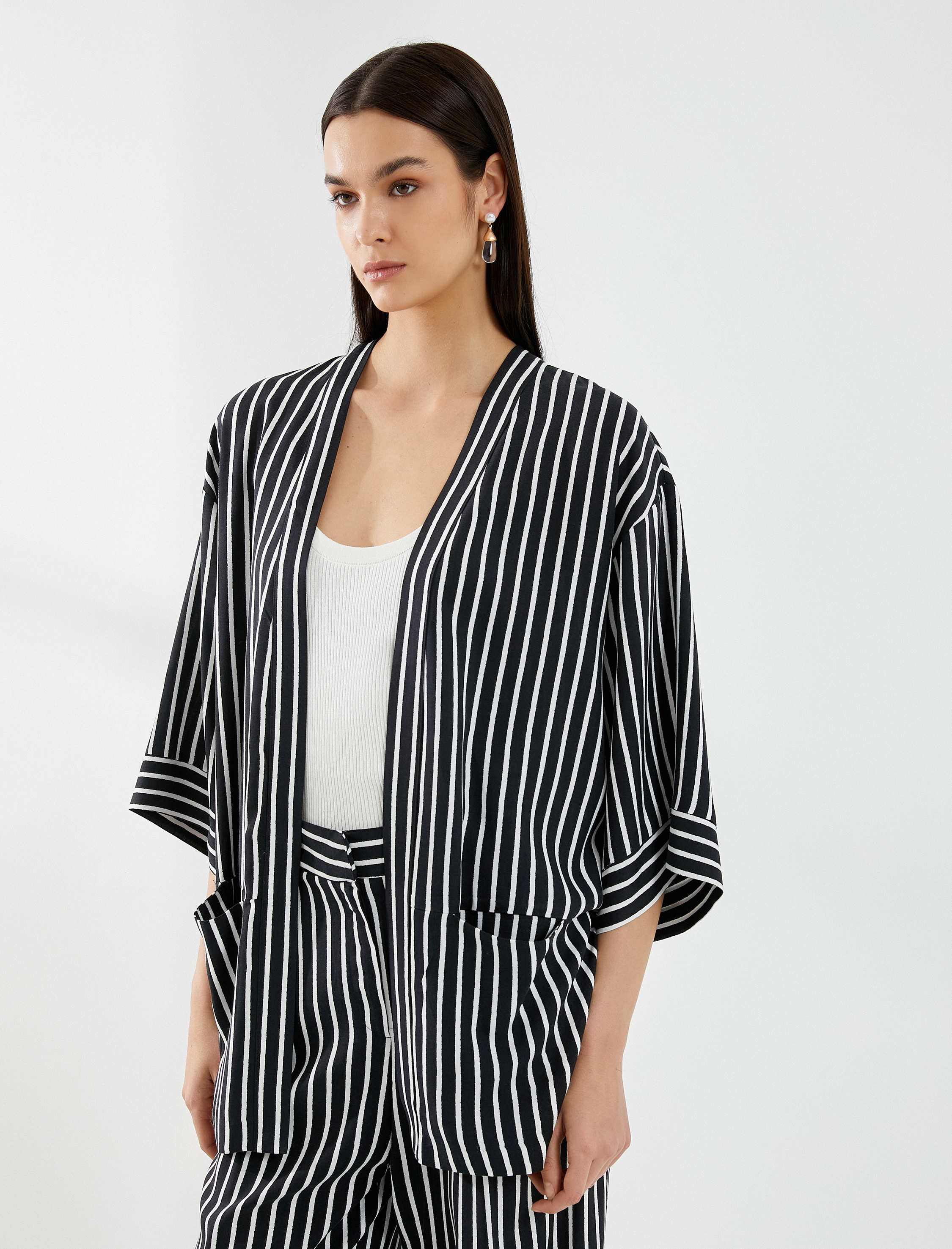   Viskon Kimono Yarım Kollu Cep Detaylı