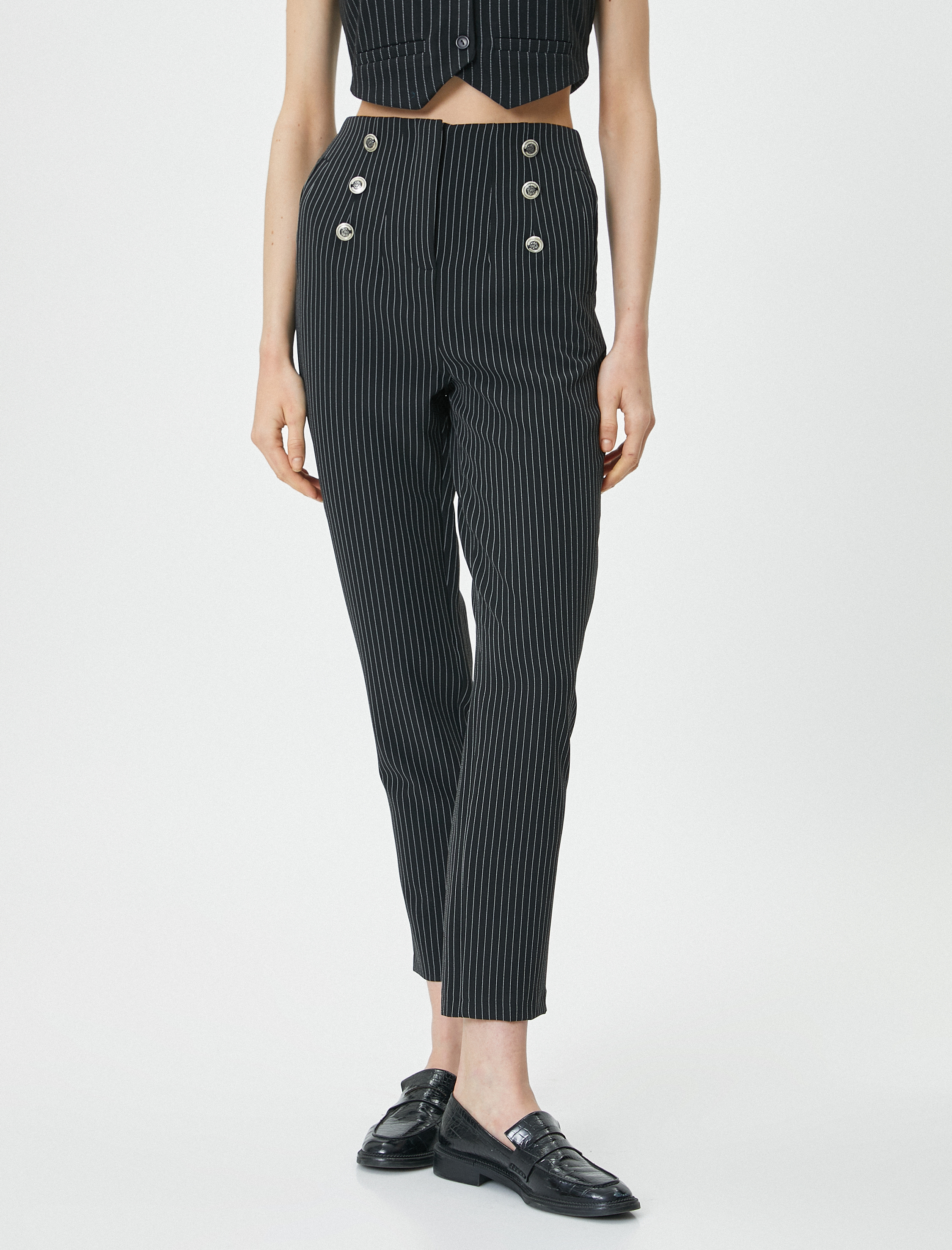   Havuç Pantolon Yüksek Bel Düğme Detaylı Cepli