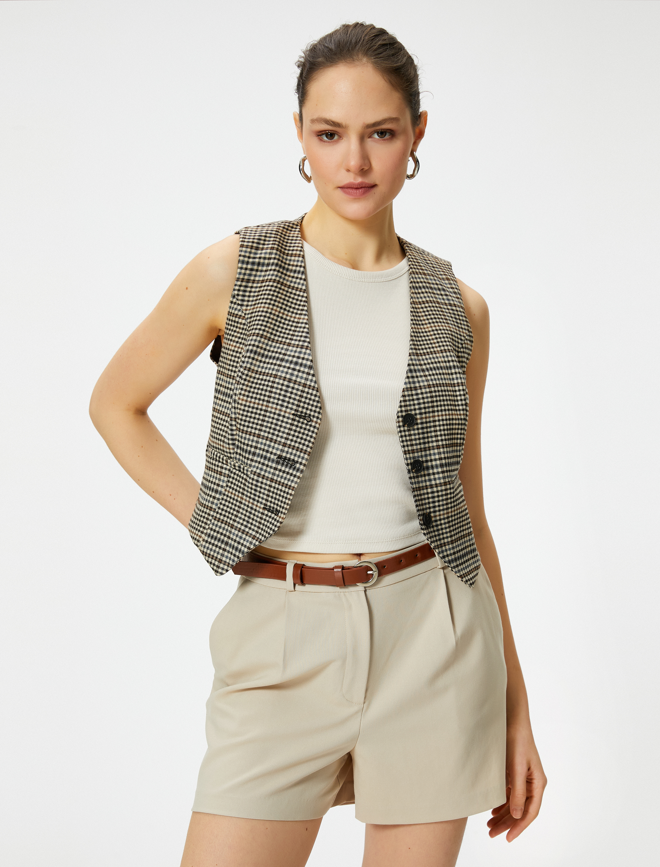   Mini Şort Yüksek Bel Kemer Detaylı Düğmeli Cepli