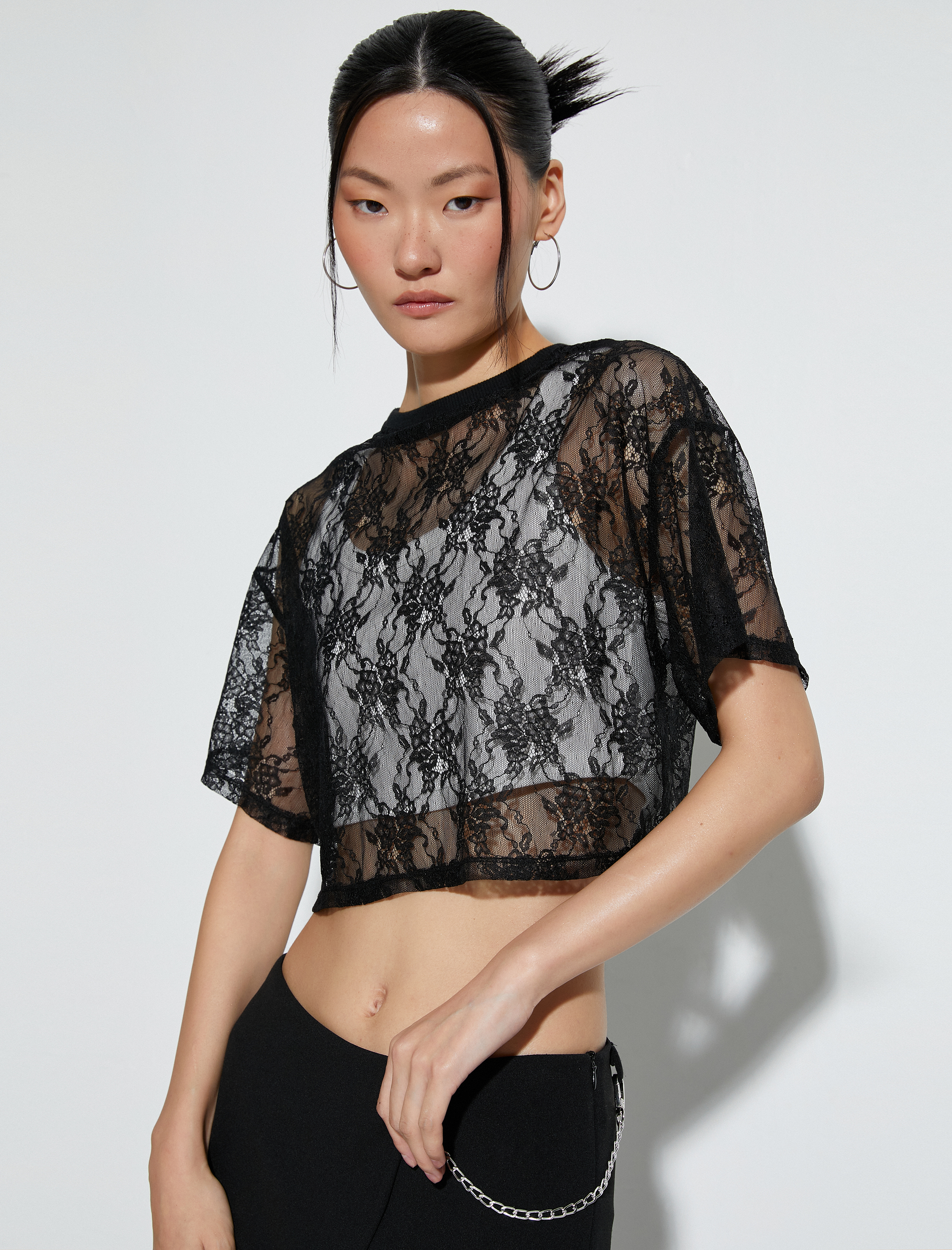 Crop Dantelli Tişört Kısa Kollu Bisiklet Yaka