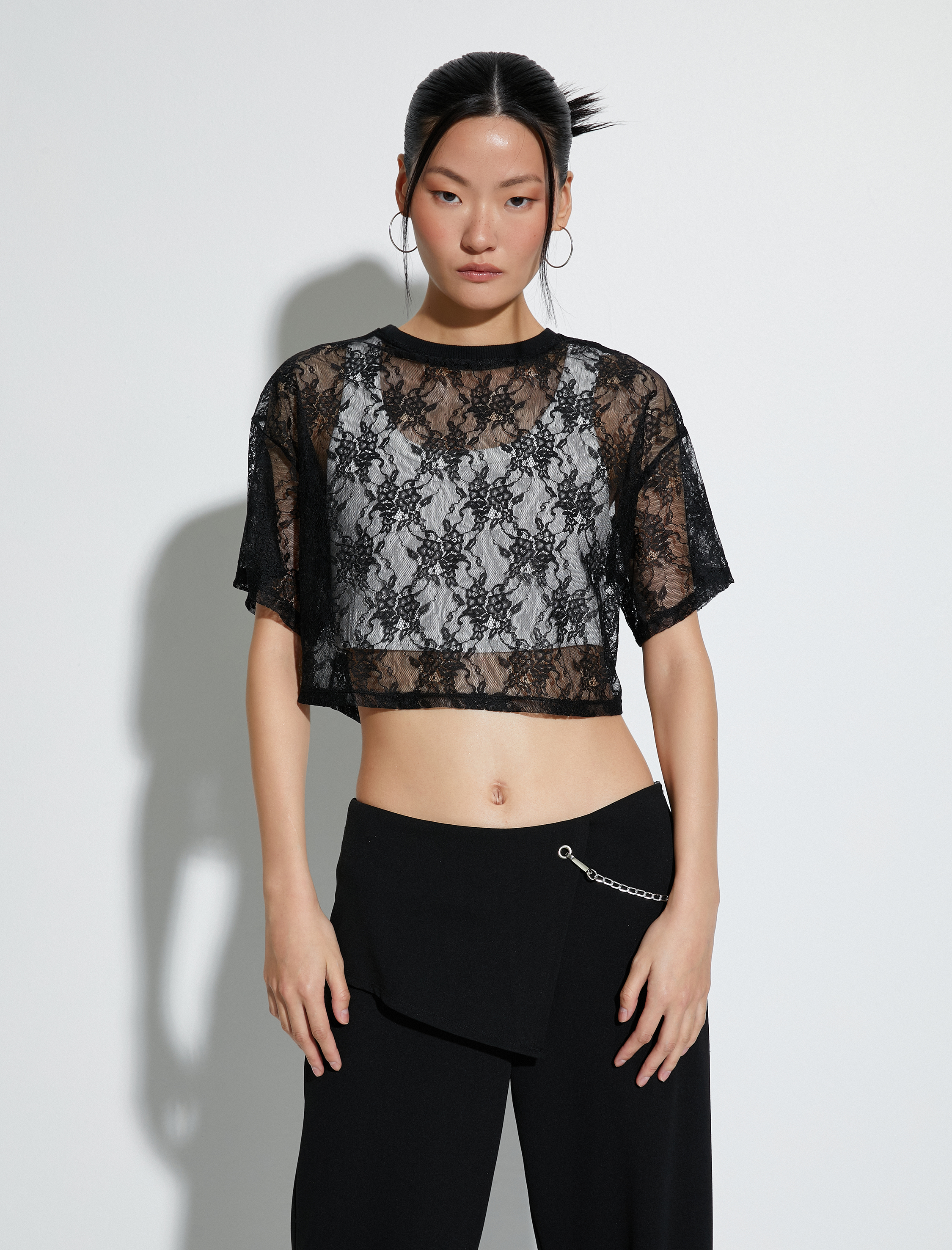 Crop Dantelli Tişört Kısa Kollu Bisiklet Yaka