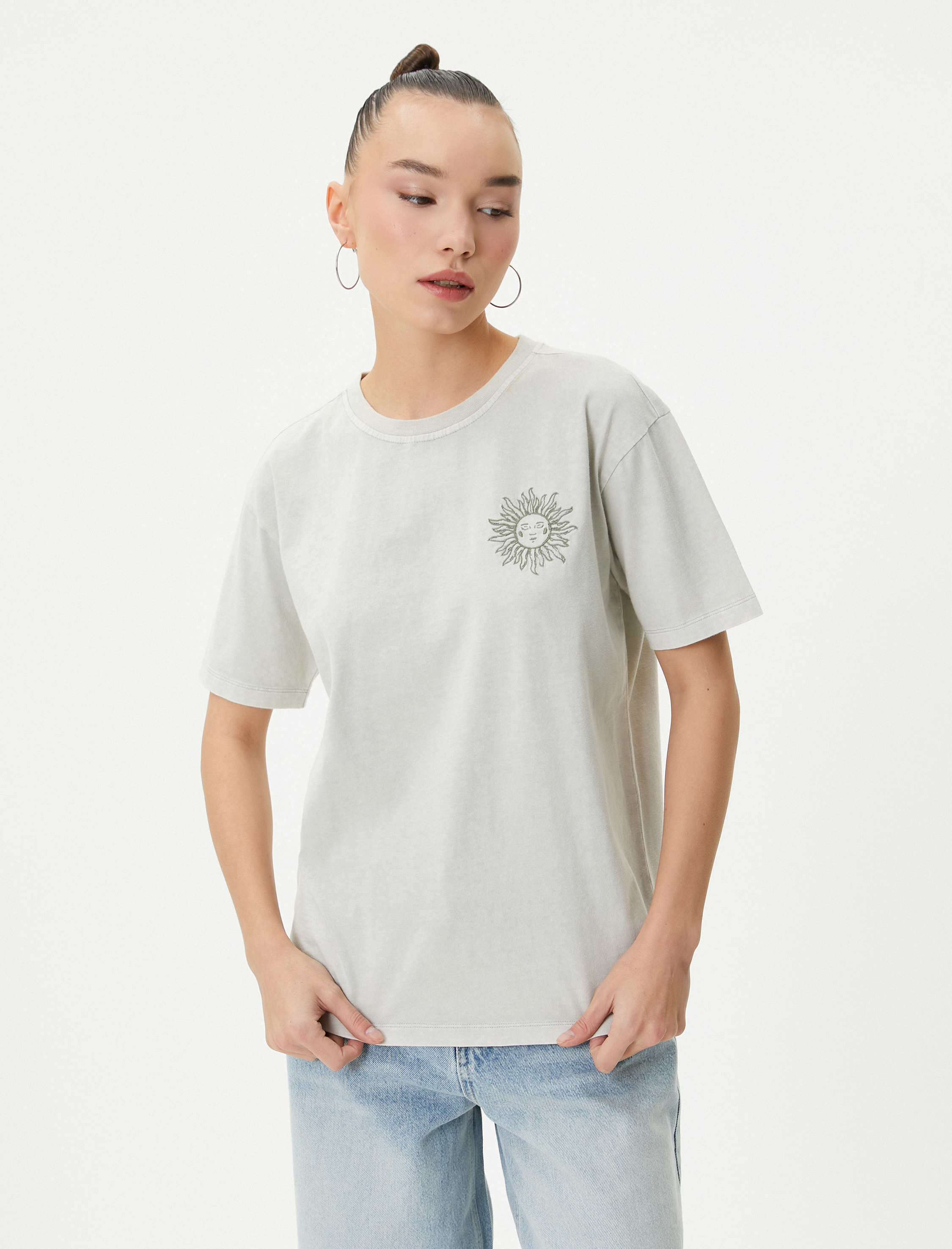   Kısa Kollu Tişört Bisiklet Yaka İşleme Detaylı Rahat Kalıp Pamuklu