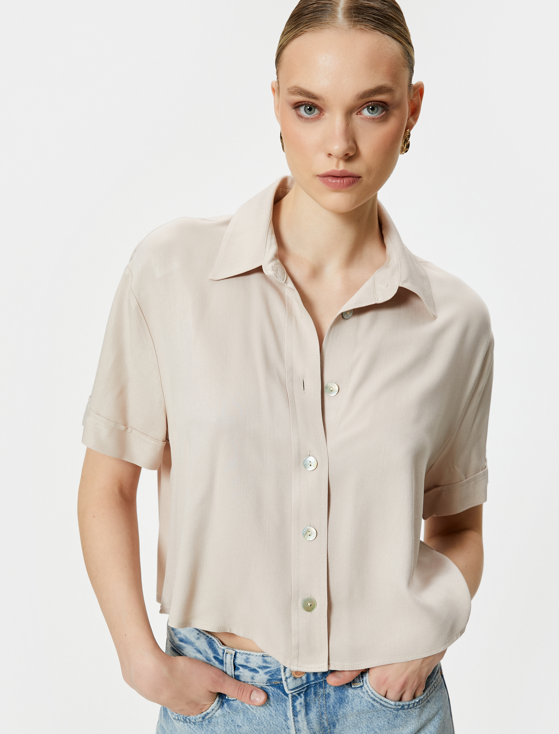   Crop Gömlek Kısa Kollu Klasik Yaka Düğmeli Viskon