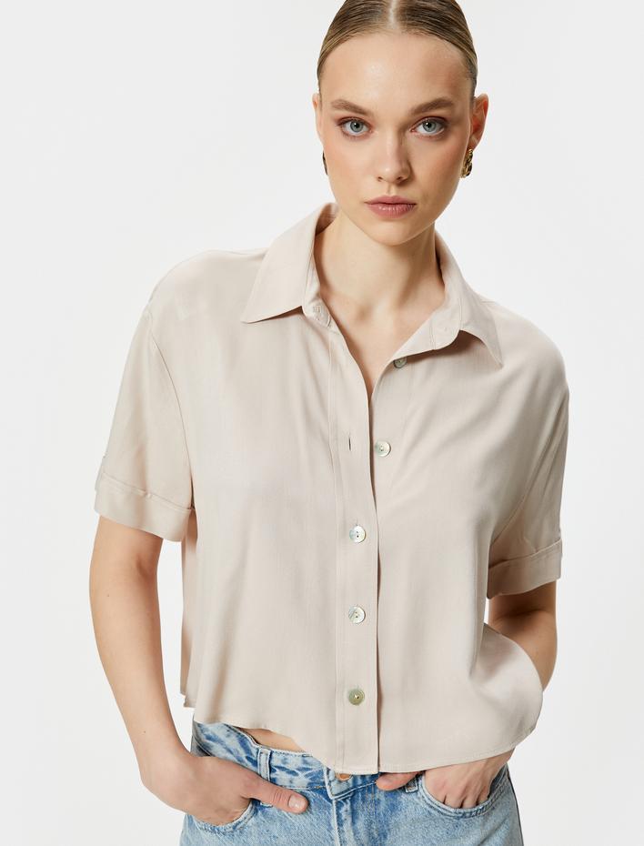  Crop Gömlek Kısa Kollu Klasik Yaka Düğmeli Viskon