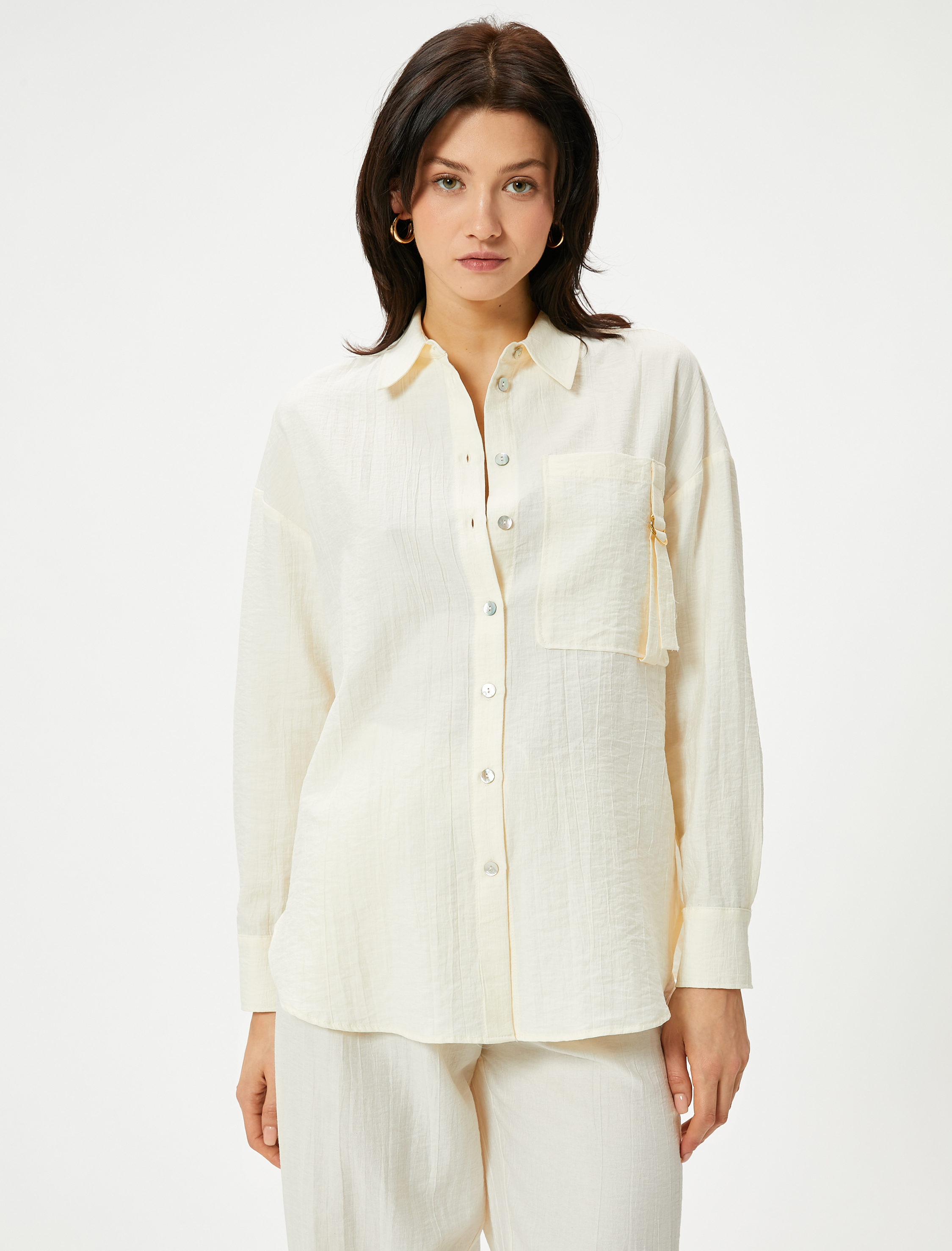   Uzun Kollu Gömlek Cep Detaylı Düğmeli