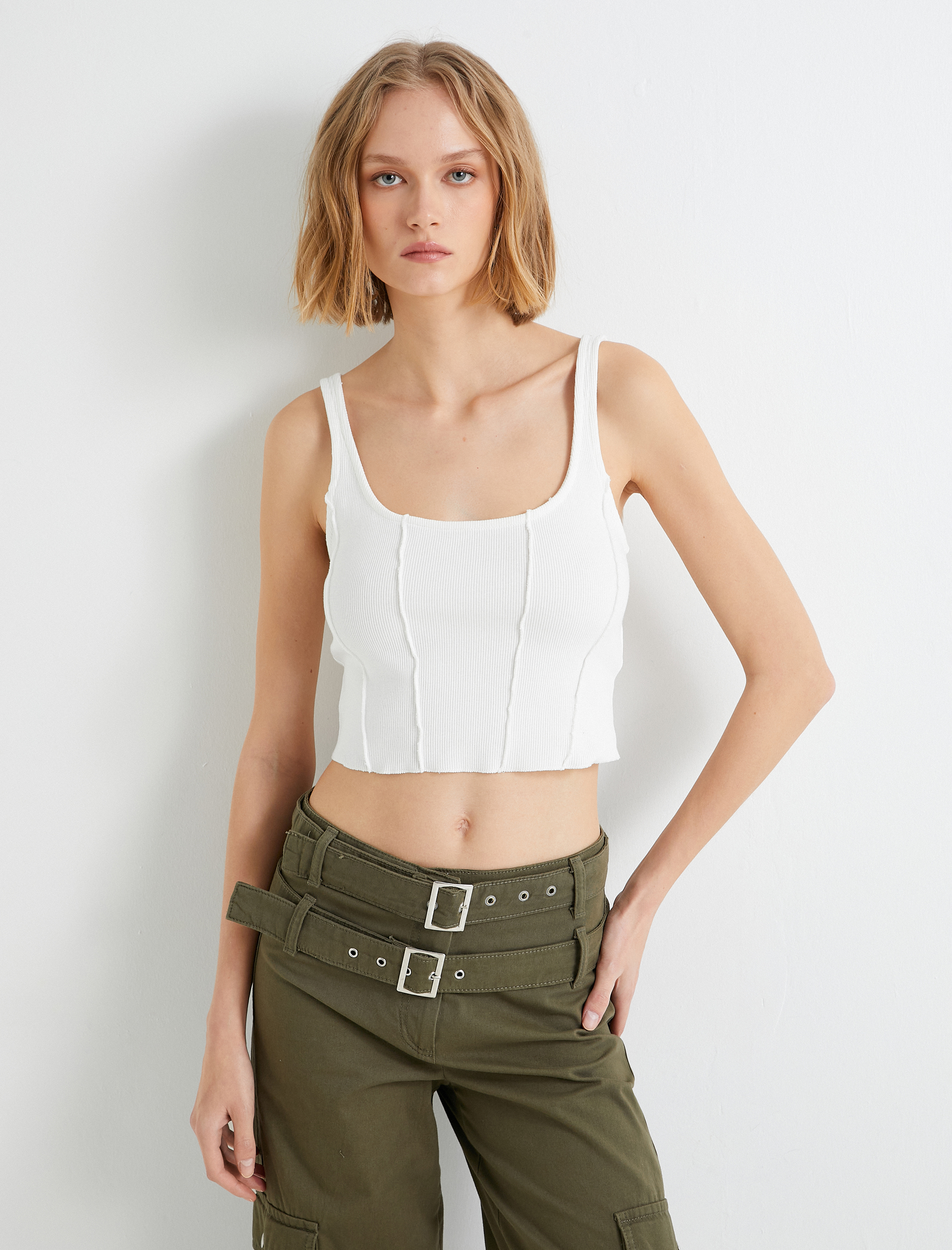   Crop Atlet Nervürlü U Yaka Askılı Pamuklu