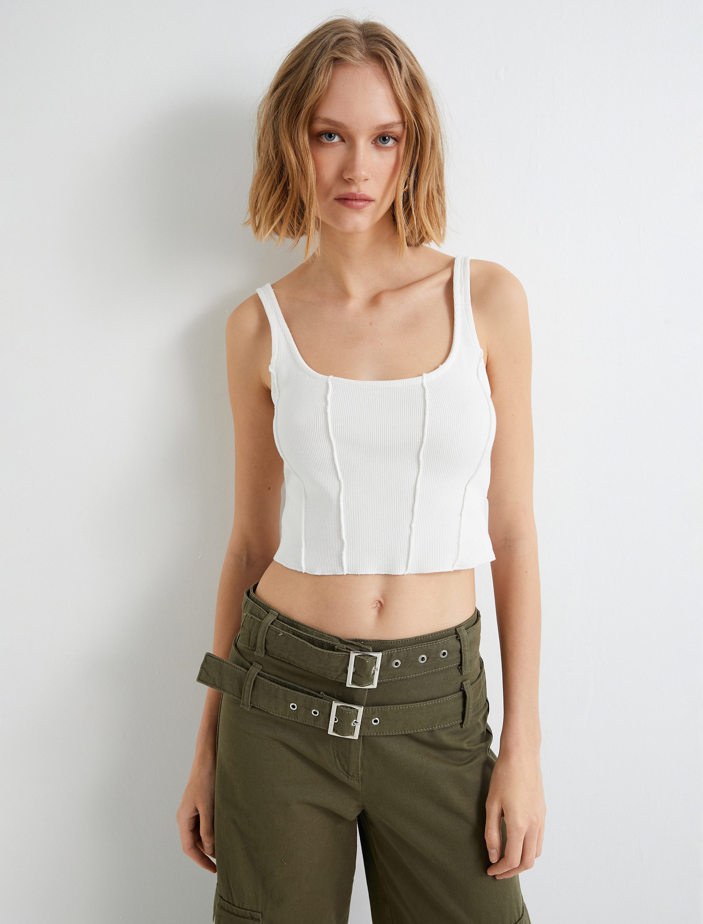   Crop Atlet Nervürlü U Yaka Askılı Pamuklu