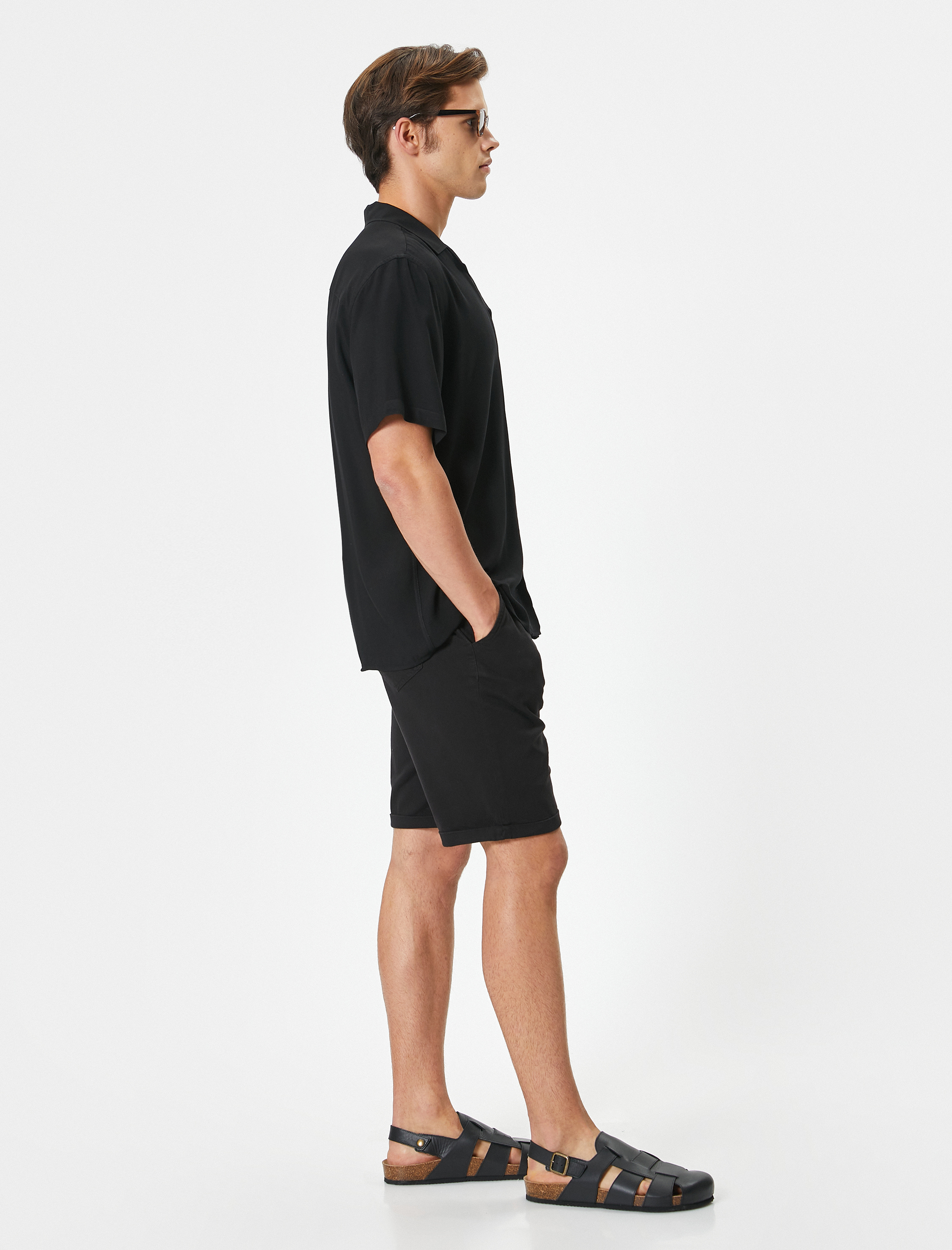   Kumaş Şort Bermuda Chino Slim Fit Düğmeli Cepli Katlı Paça