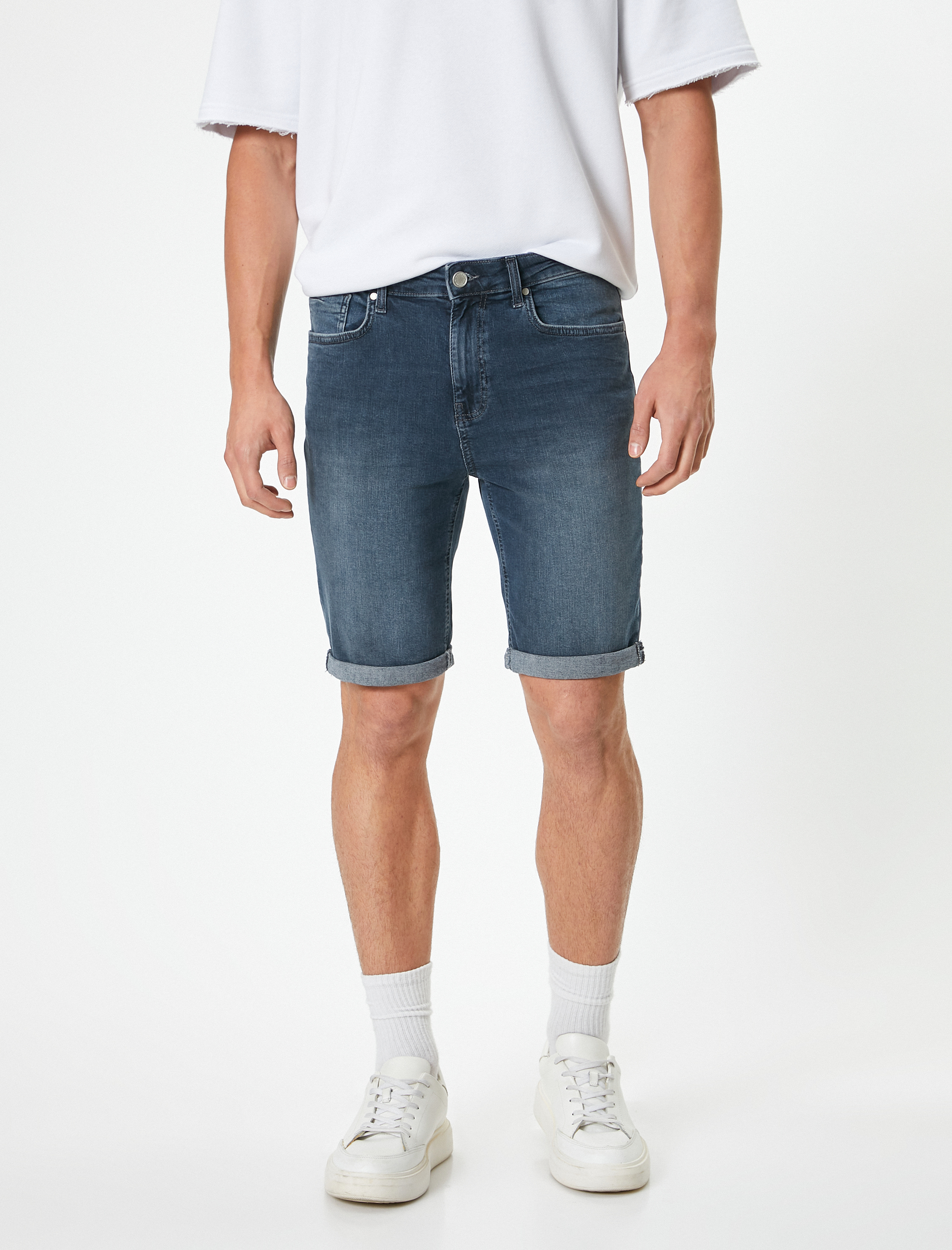   Kot Şort Katlı Paça Detaylı Düğmeli Cepli Pamuklu