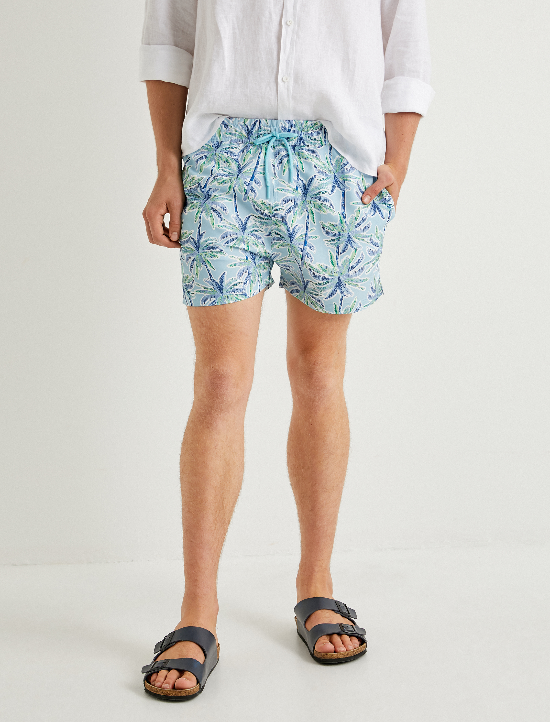   Deniz Şortu Palmiye Baskılı Beli Bağcıklı Cepli