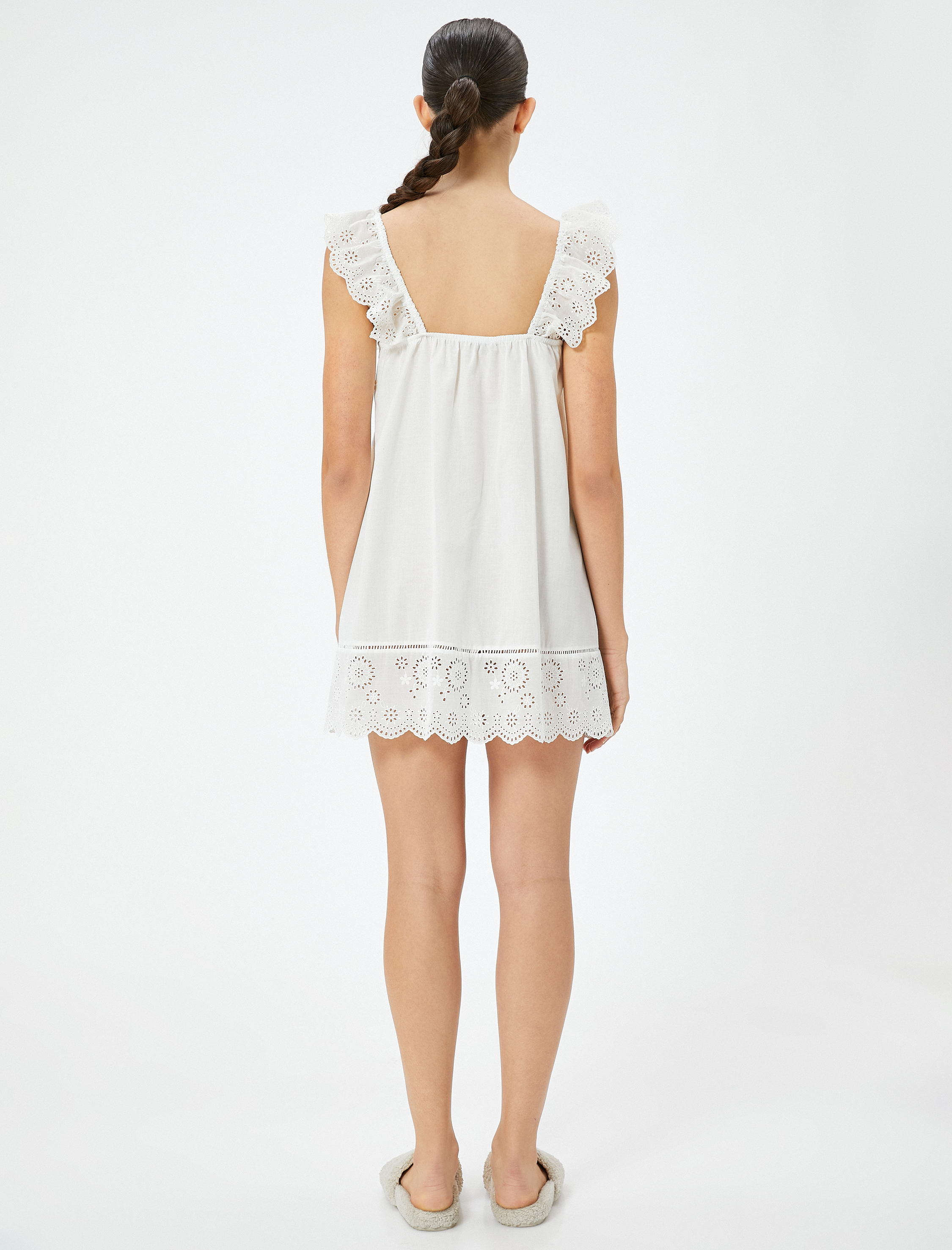   Gecelik Fisto Detaylı Fırfırlı Pamuklu Diz Altı Bol Kalıp