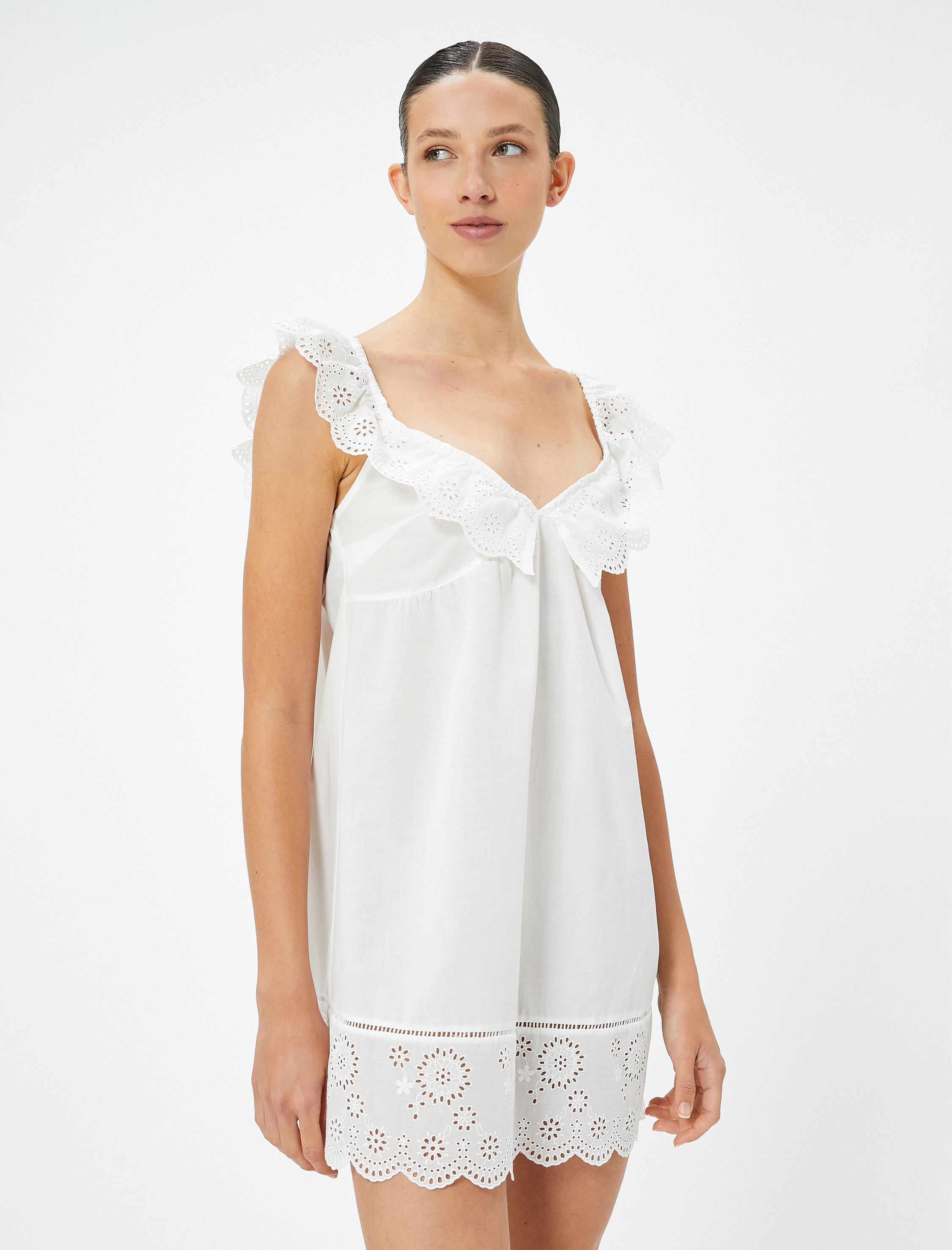   Gecelik Fisto Detaylı Fırfırlı Pamuklu Diz Altı Bol Kalıp