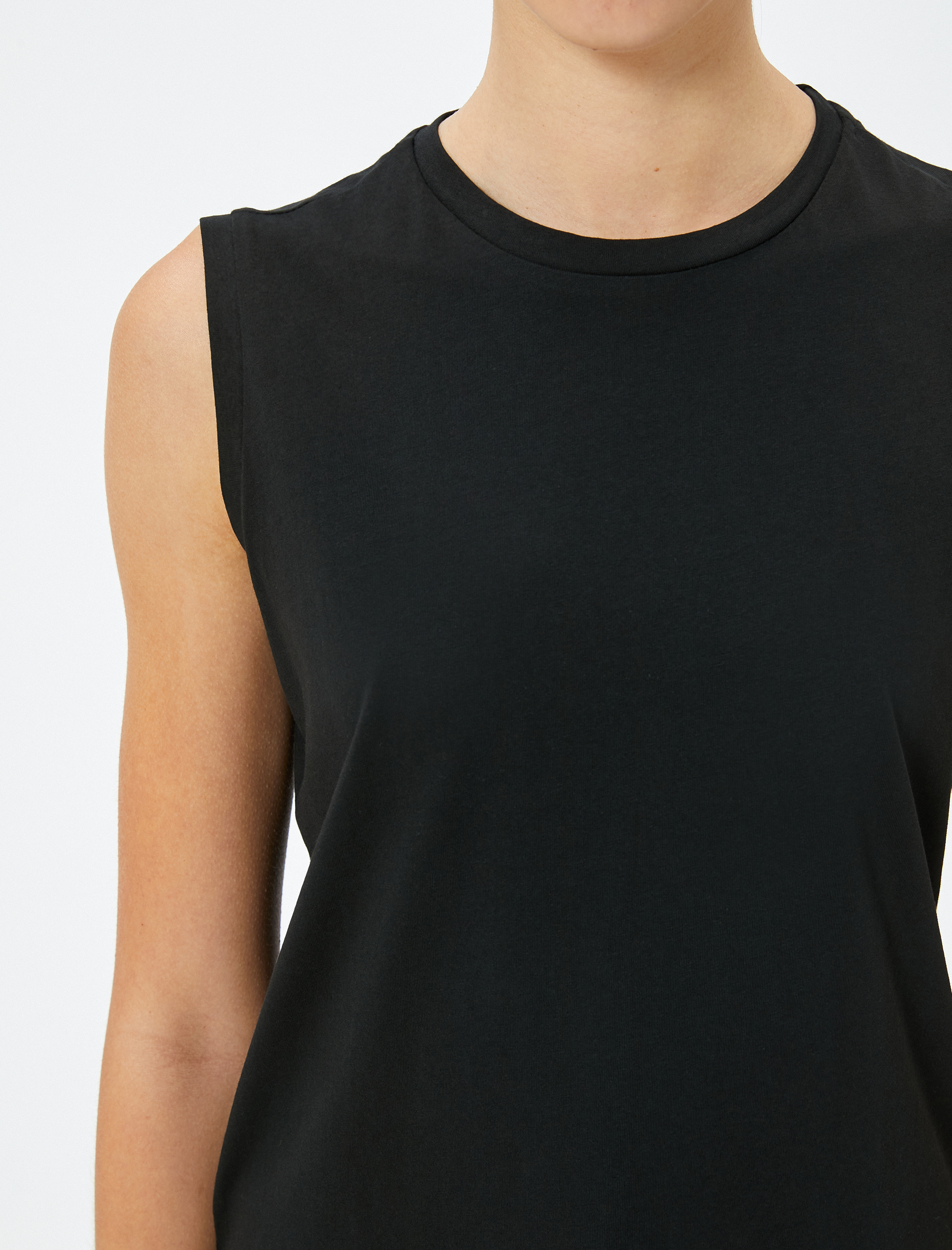   Kolsuz Tişört Basic Bisiklet Yaka Pamuklu Standart Kesim