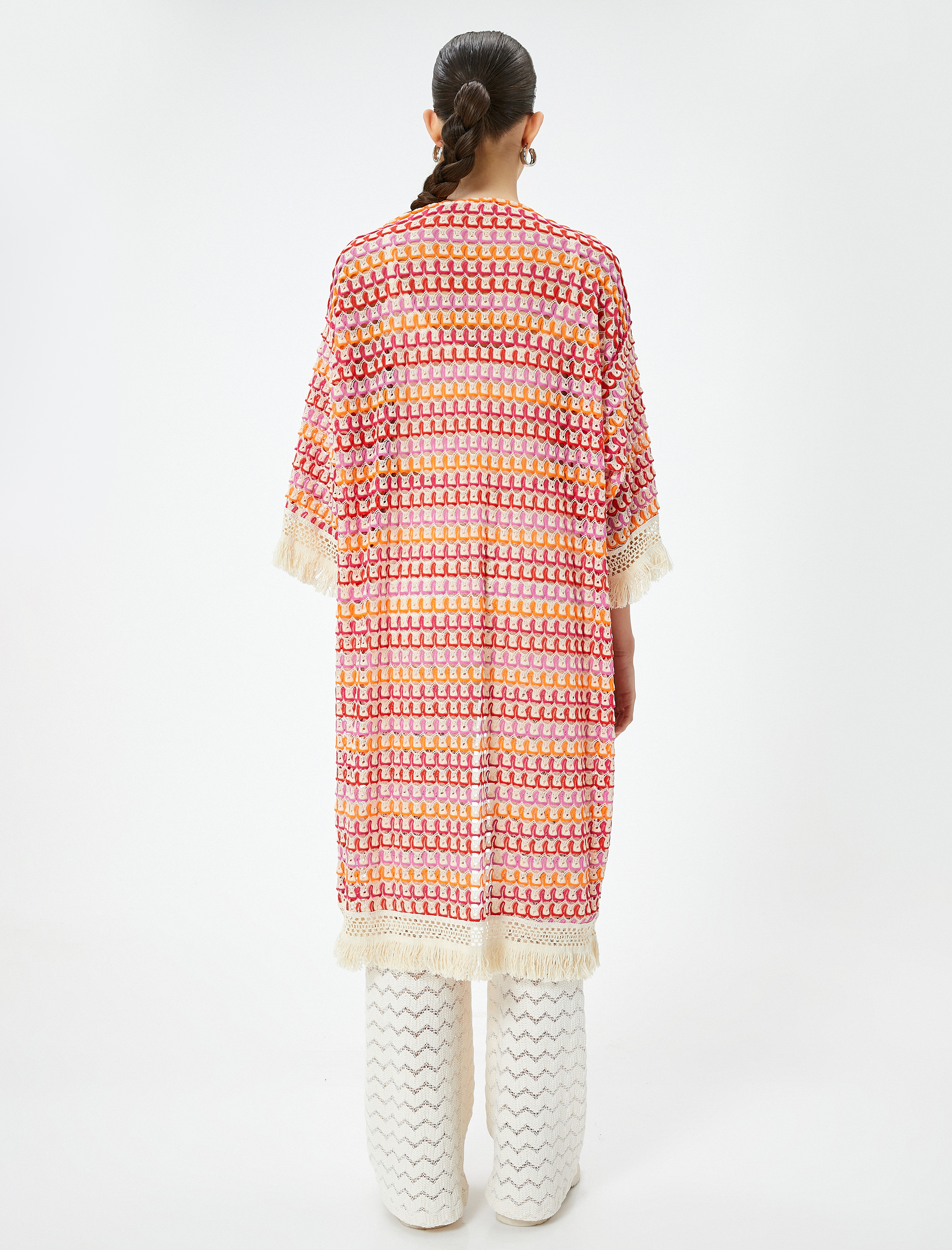   Uzun Kroşe Kimono Püsküllü Dirsek Boy