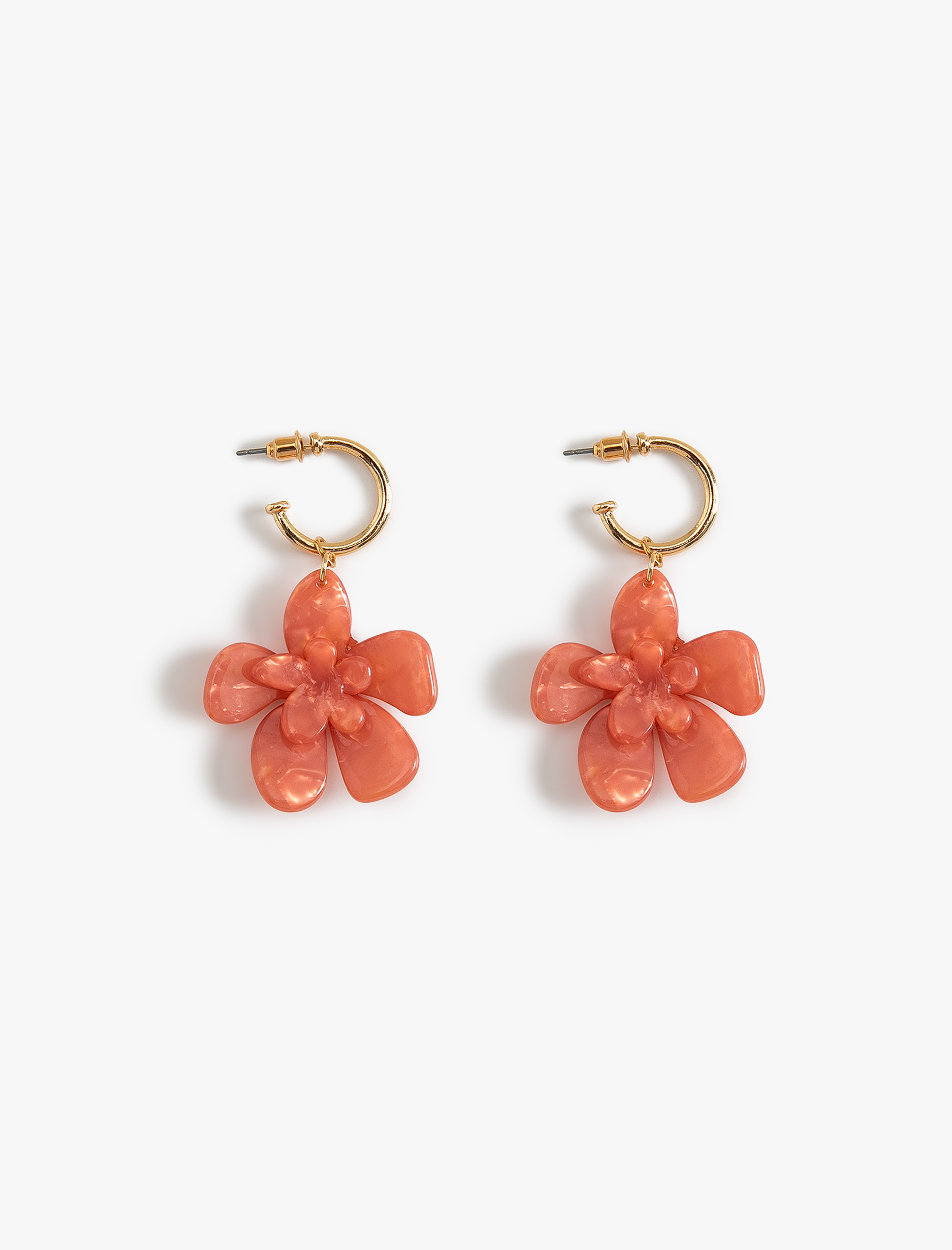  Kadın Çiçekli Halka Küpe