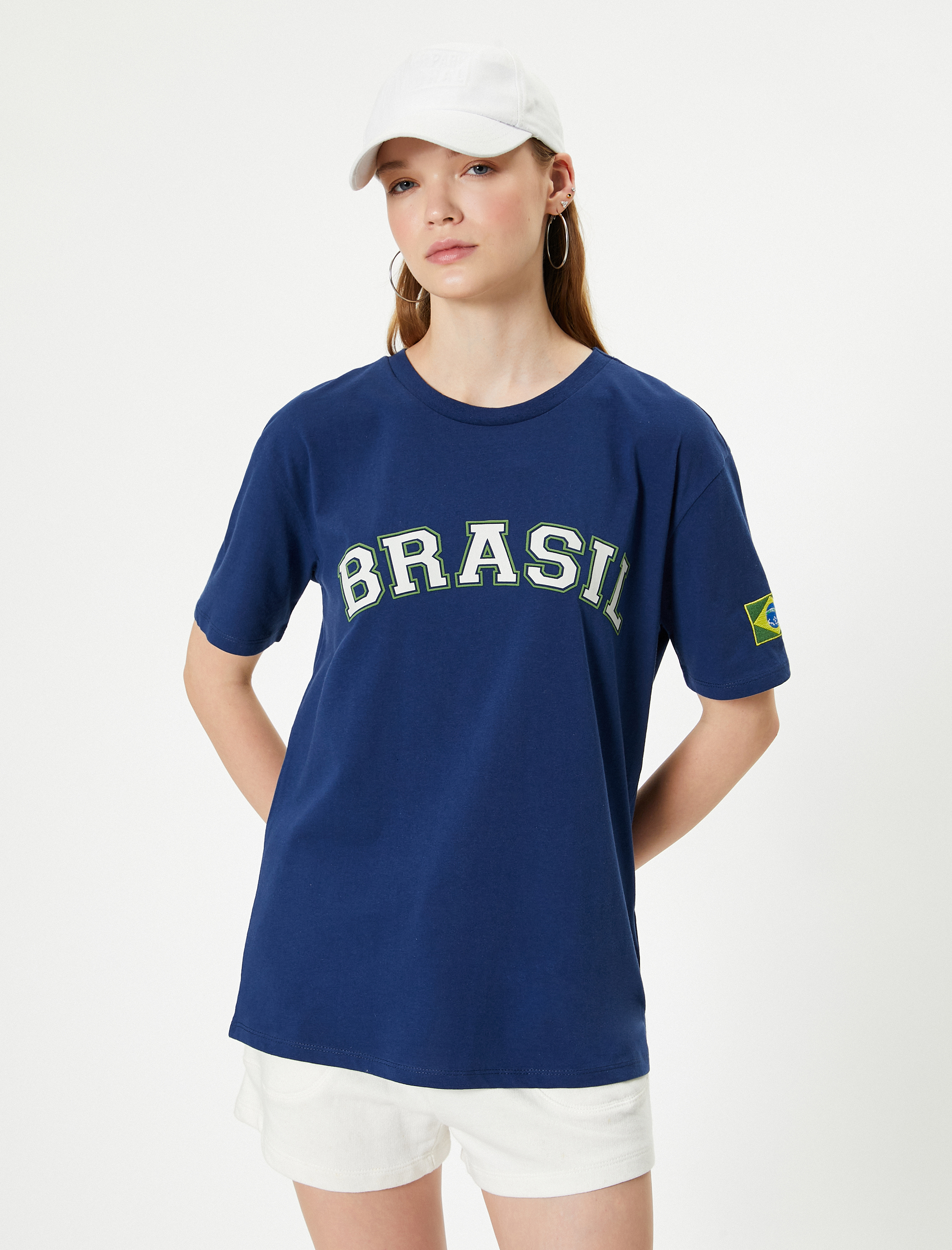 f4d505ea-a37d-4960-bd26-