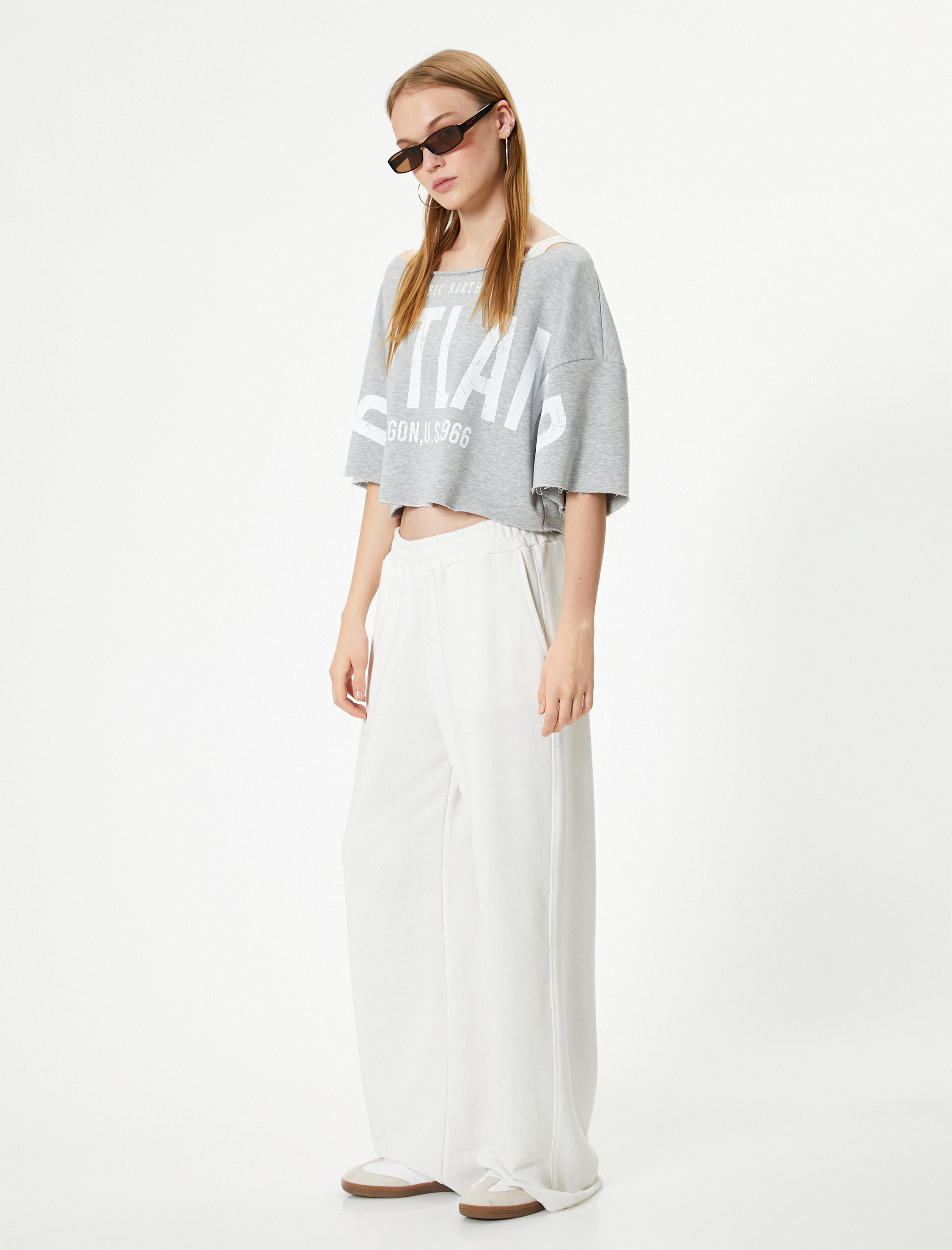   Crop Oversize Tişört Baskılı Kısa Kollu Kayık Yaka