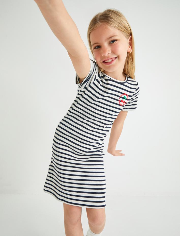 Kız Çocuk Elbise Kısa Kollu Bisiklet Yaka Ribanalı İşleme Detaylı