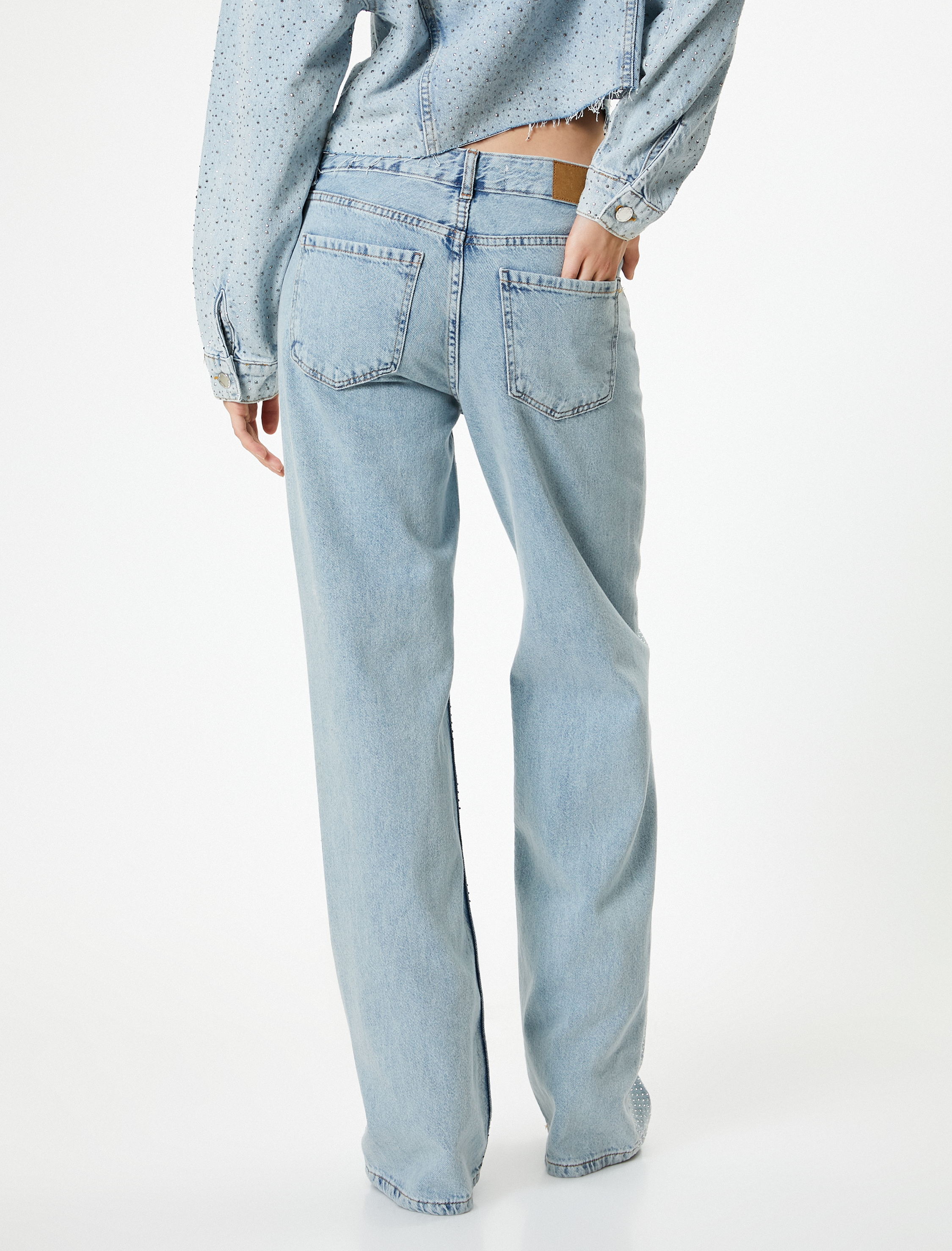   Taşlı Kot Pantolon Düşük Bel Düz Paça - Nora Longer Straight Jeans