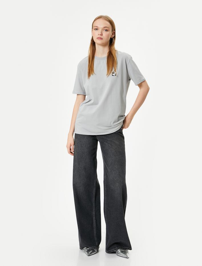  Panda İşleme Detaylı Tişört Rahat Kalıp Kısa Kollu Bisiklet Yaka