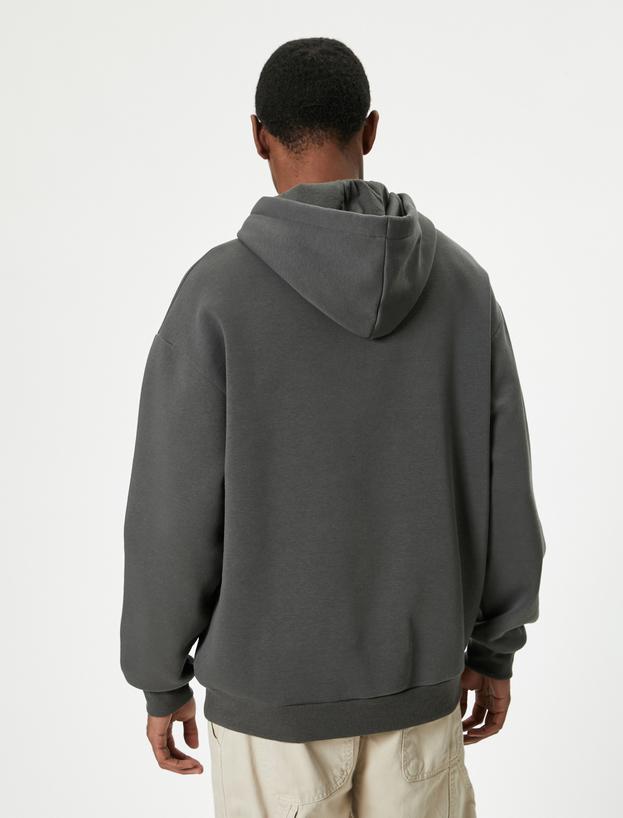 Oversize Sweatshirt Kapşonlu Uzun Kollu Kanguru Cep Detaylı_3