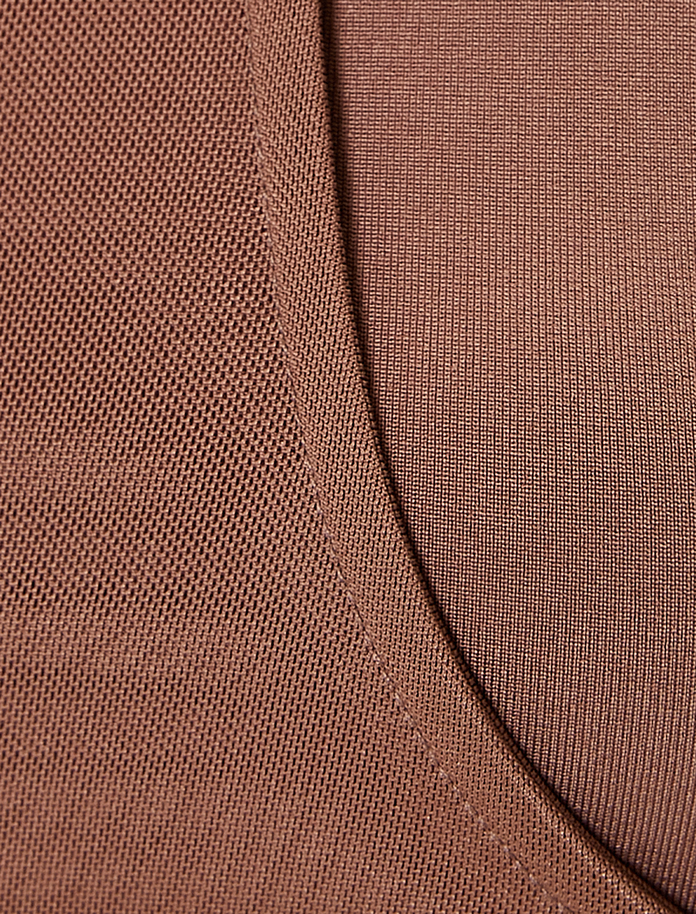   Tül Detaylı Asimetrik Yaka Crop Atlet