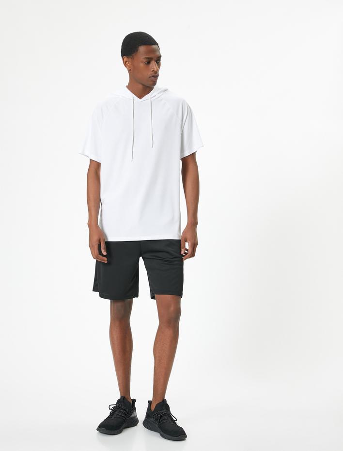  Kapşonlu Spor Tişört Kısa Kollu Reglan Detaylı