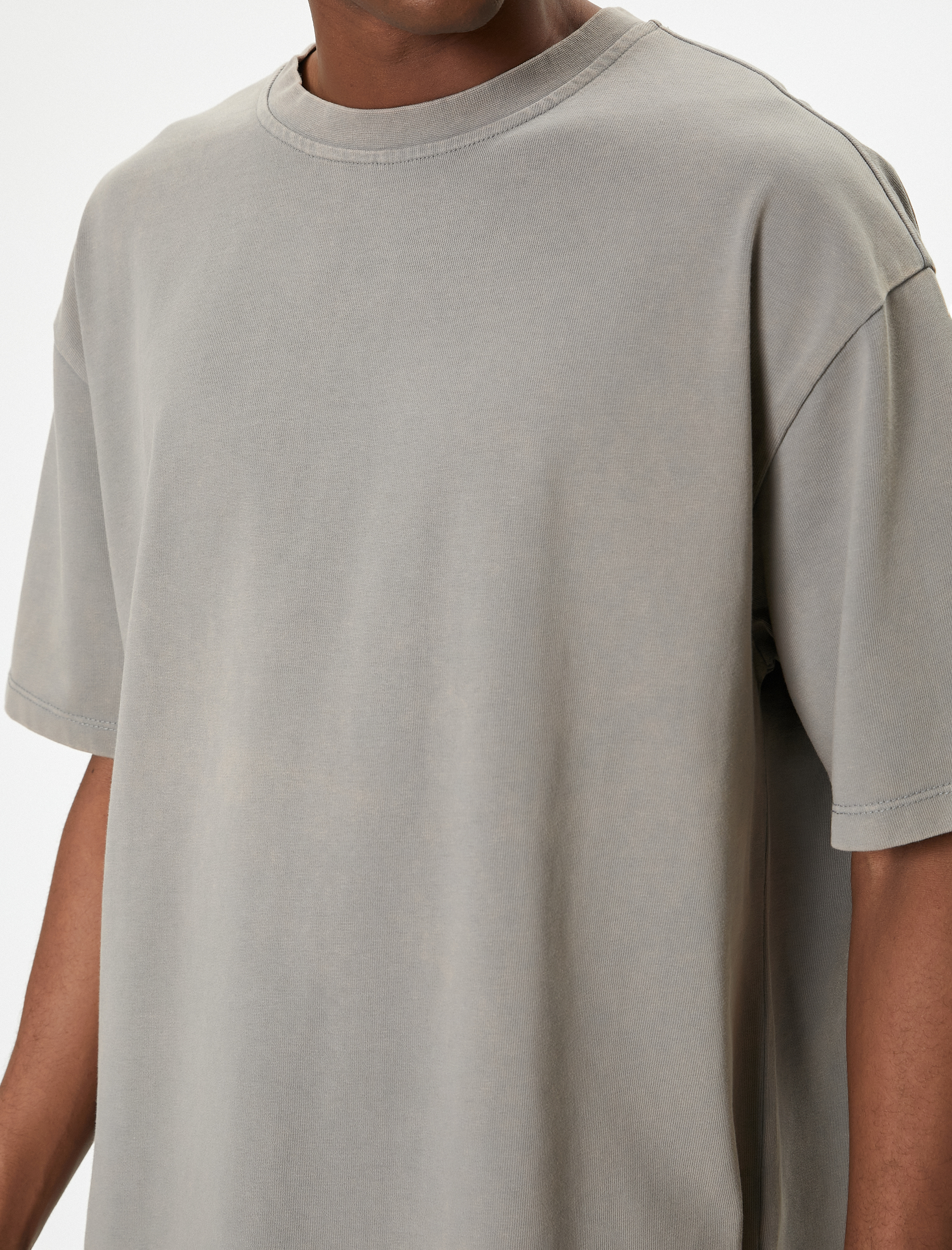   Oversize Tişört Bisiklet Yaka Kısa Kollu Pamuklu