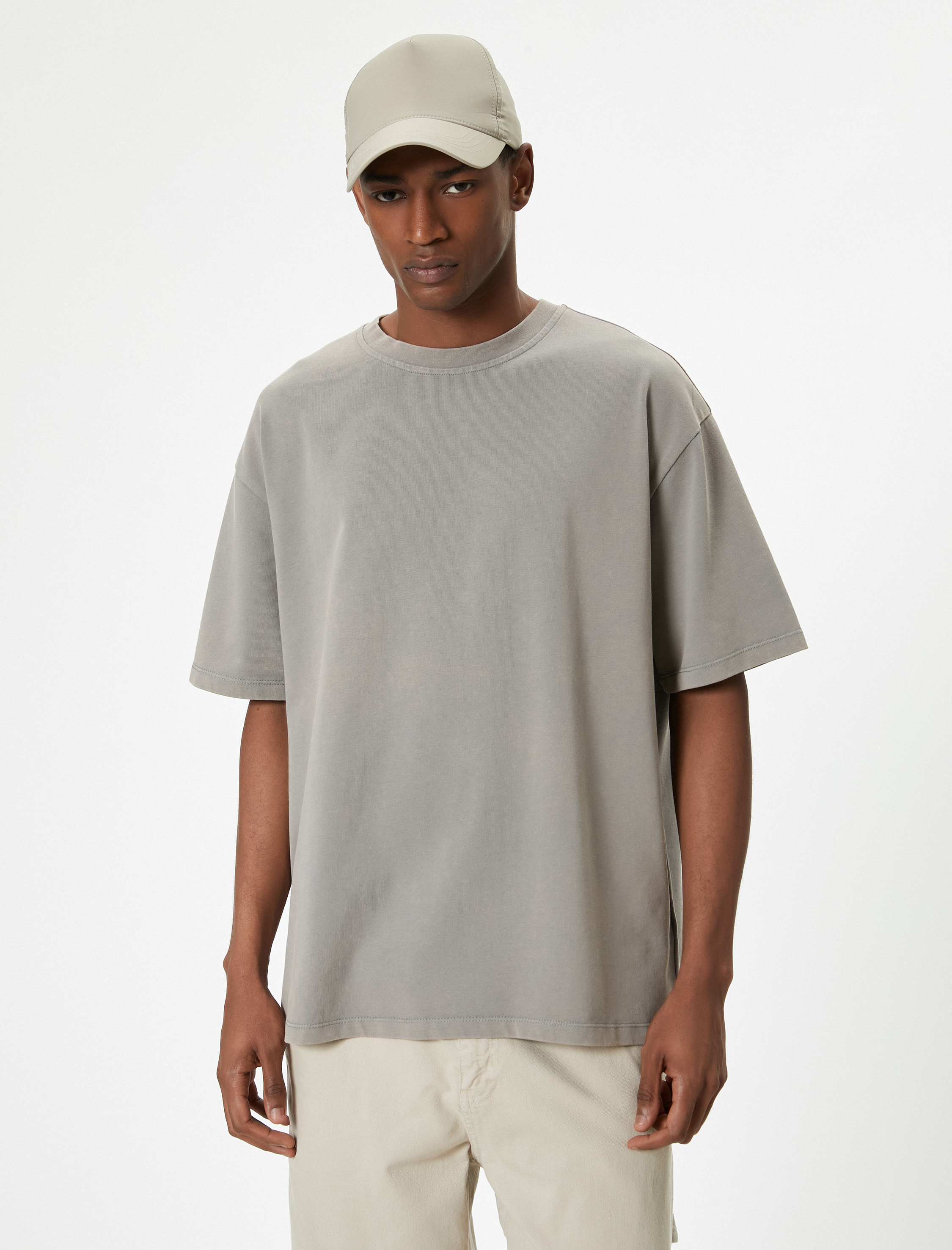   Oversize Tişört Bisiklet Yaka Kısa Kollu Pamuklu