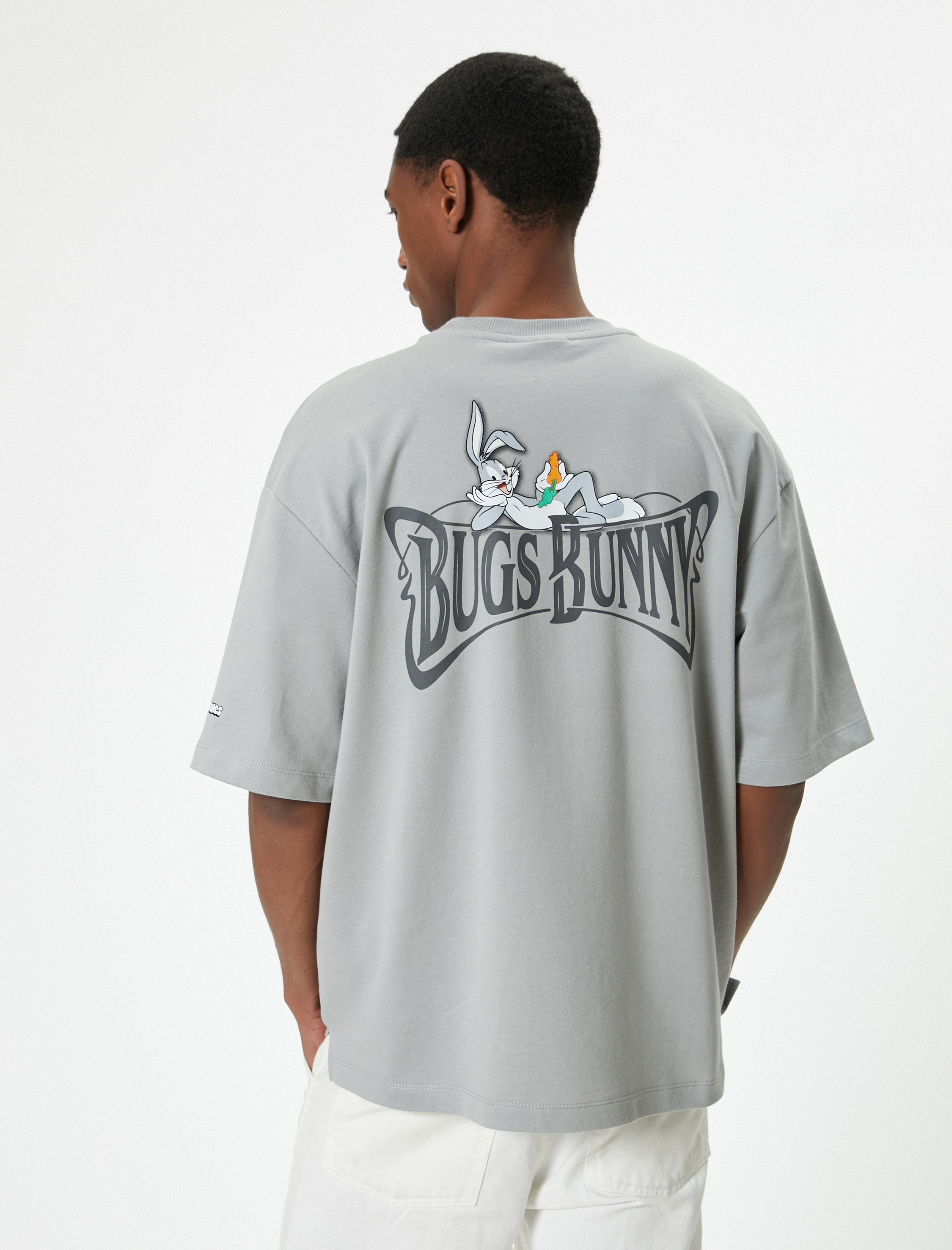   Bugs Bunny Oversize Tişört Lisanslı Arkası Baskılı