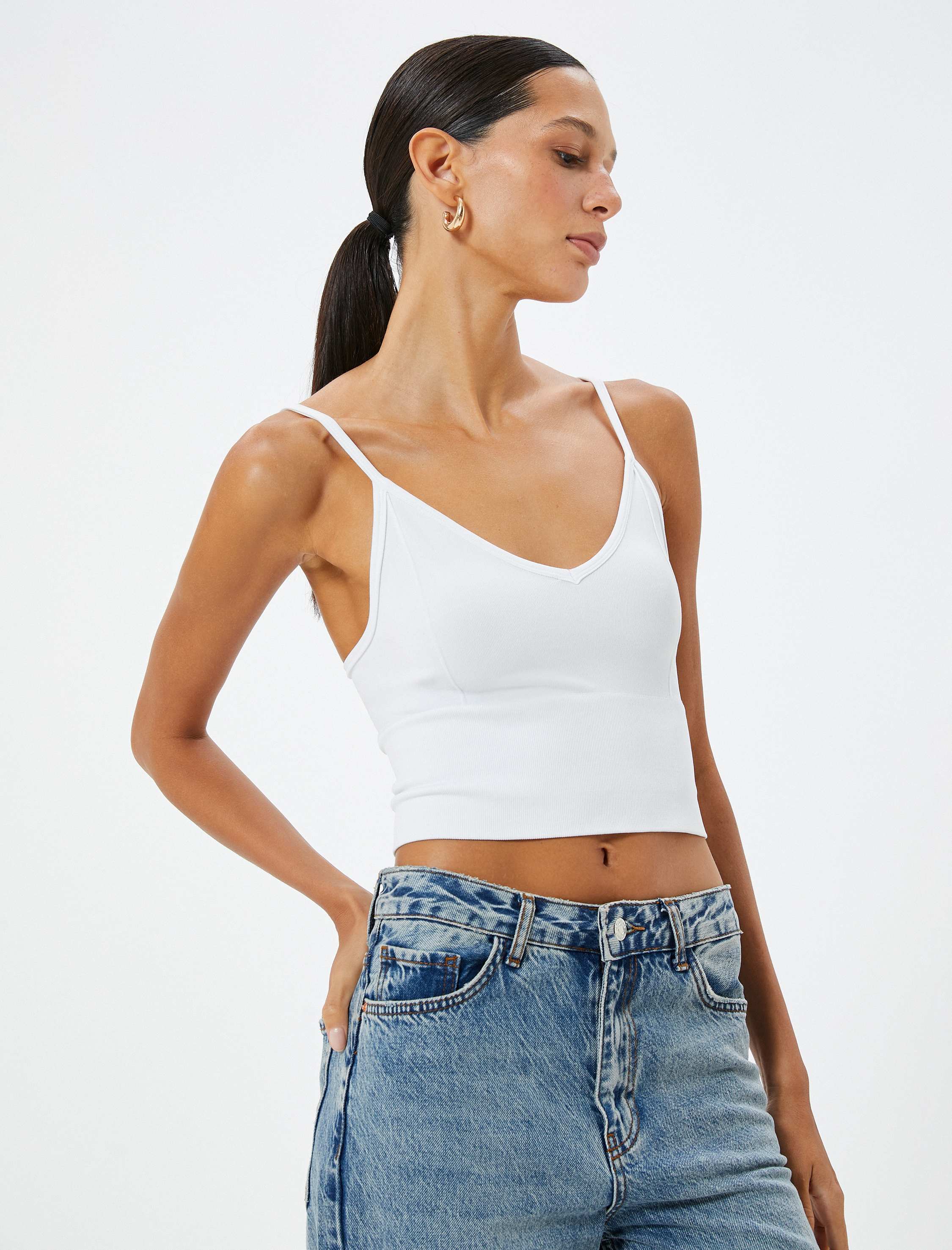   İnce Askılı Crop Atlet V Yaka