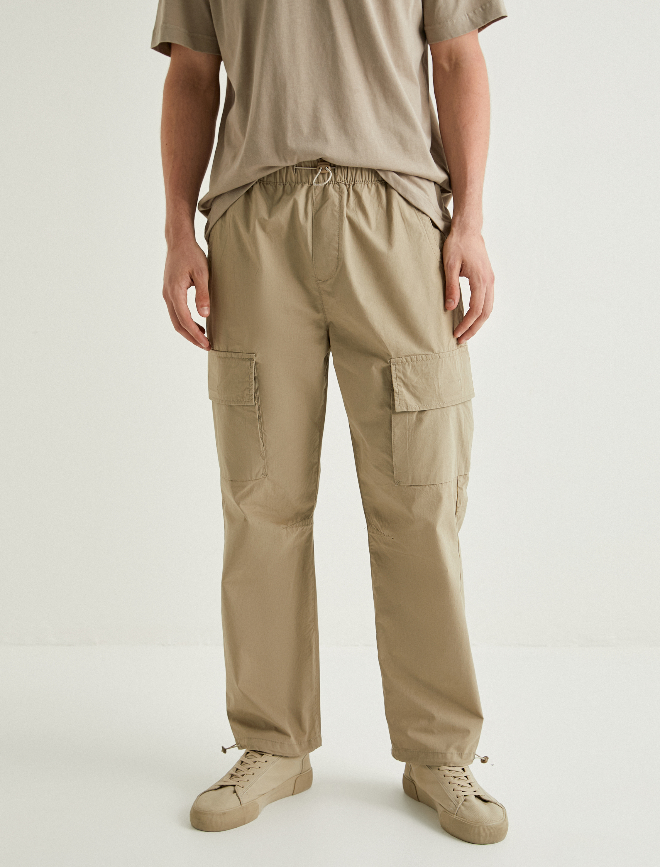   Kargo Paraşüt Pantolon Rahat Kesim Beli Lastikli Cep Detaylı