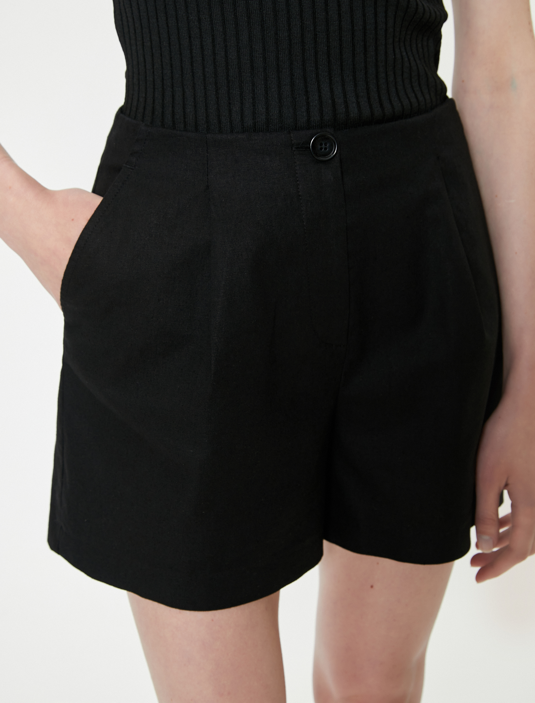 Keten Şort Pileli Cepli