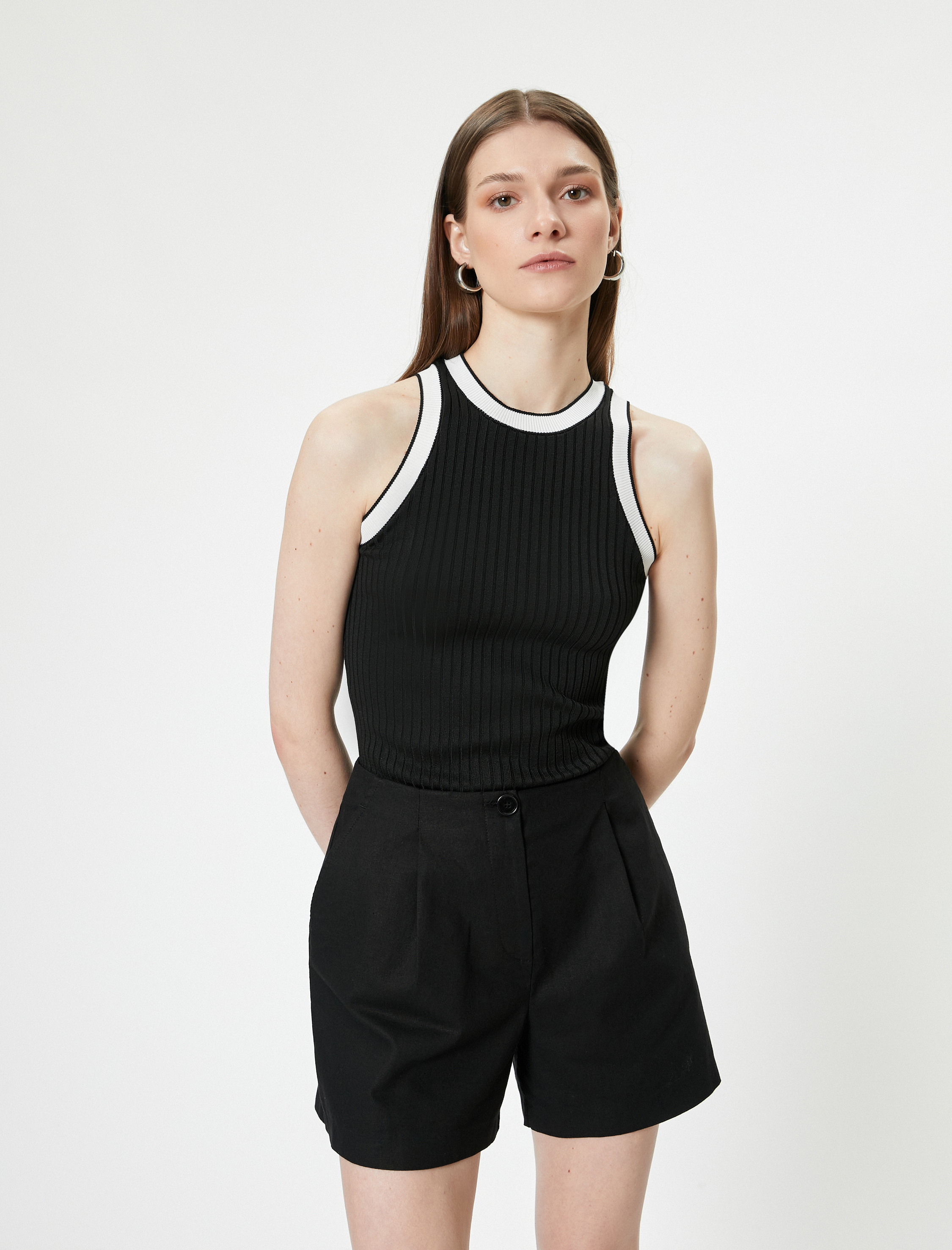 Keten Şort Pileli Cepli