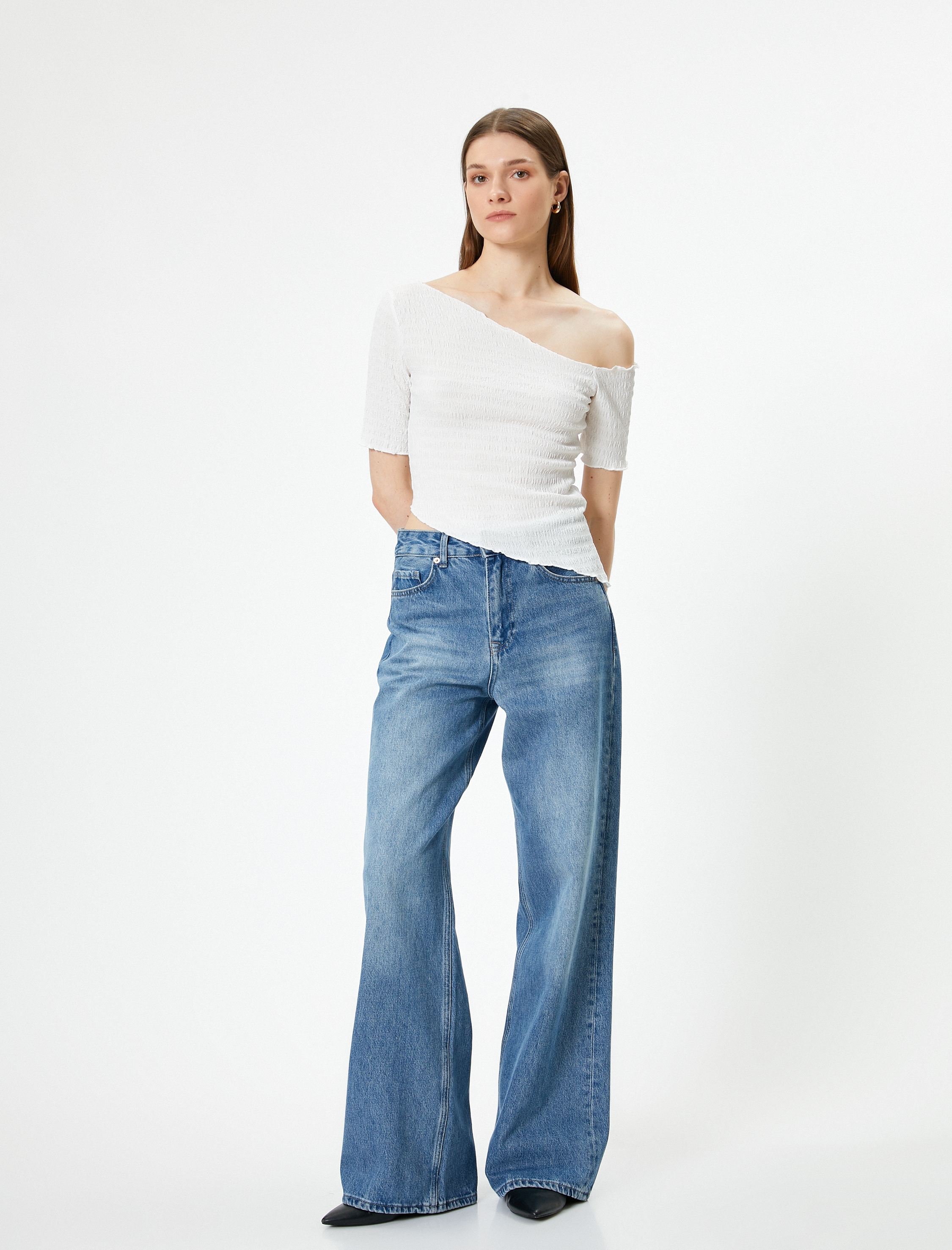   Tek Omuz Asimetrik Yaka Bluz Kısa Kollu Dokulu