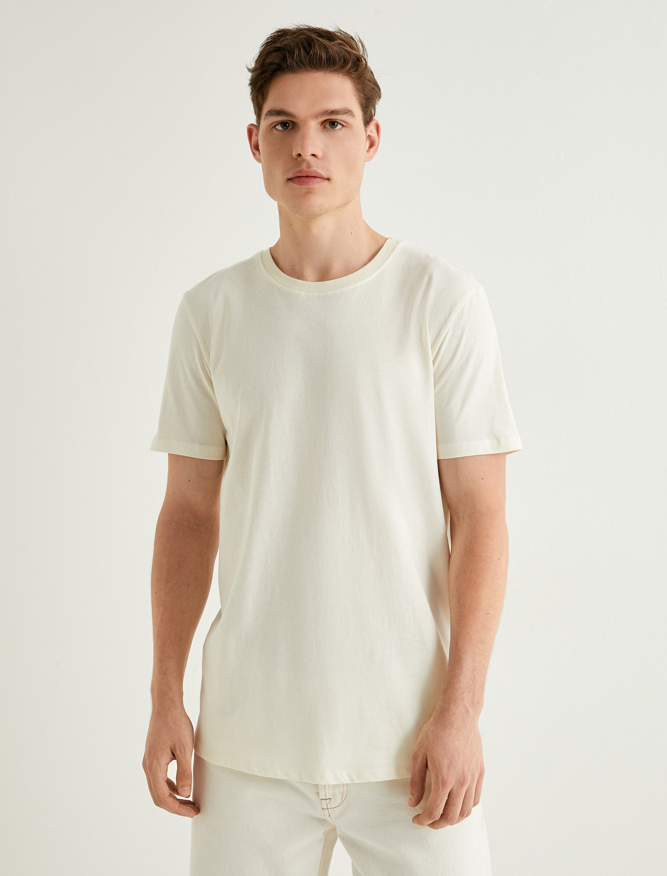   Basic Tişört Slim Fit Bisiklet Yaka Kısa Kollu