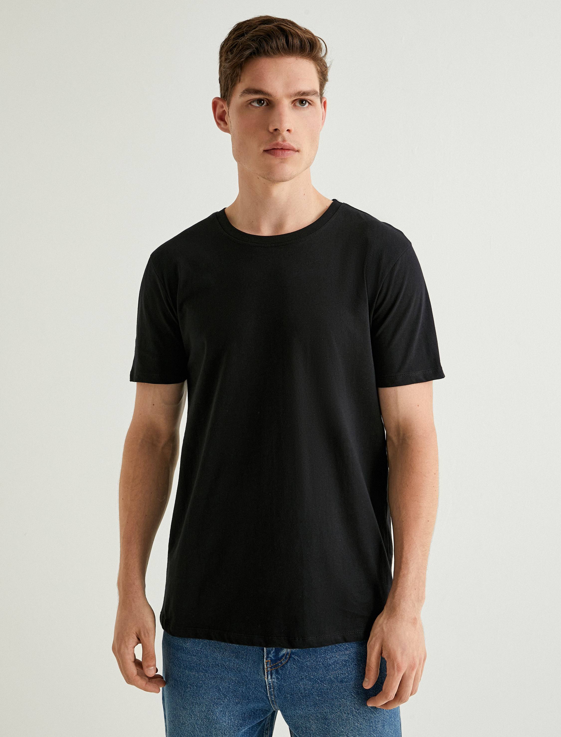   Basic Tişört Slim Fit Bisiklet Yaka Kısa Kollu