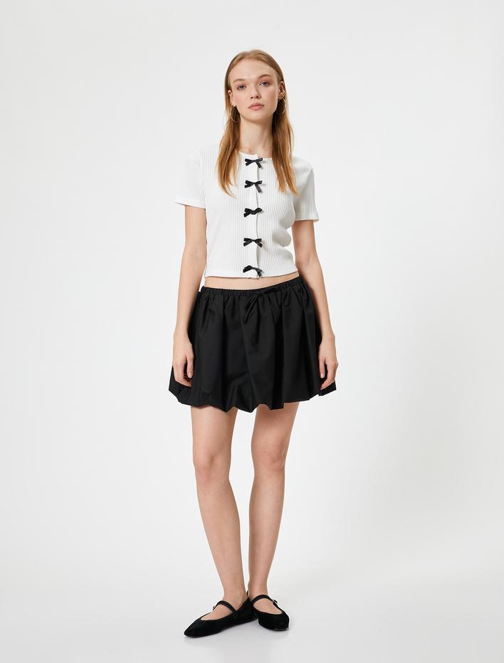  Fiyonk Detaylı Hırka Çıtçıt Düğmeli Kısa Kollu Bisiklet Yaka Slim Fit